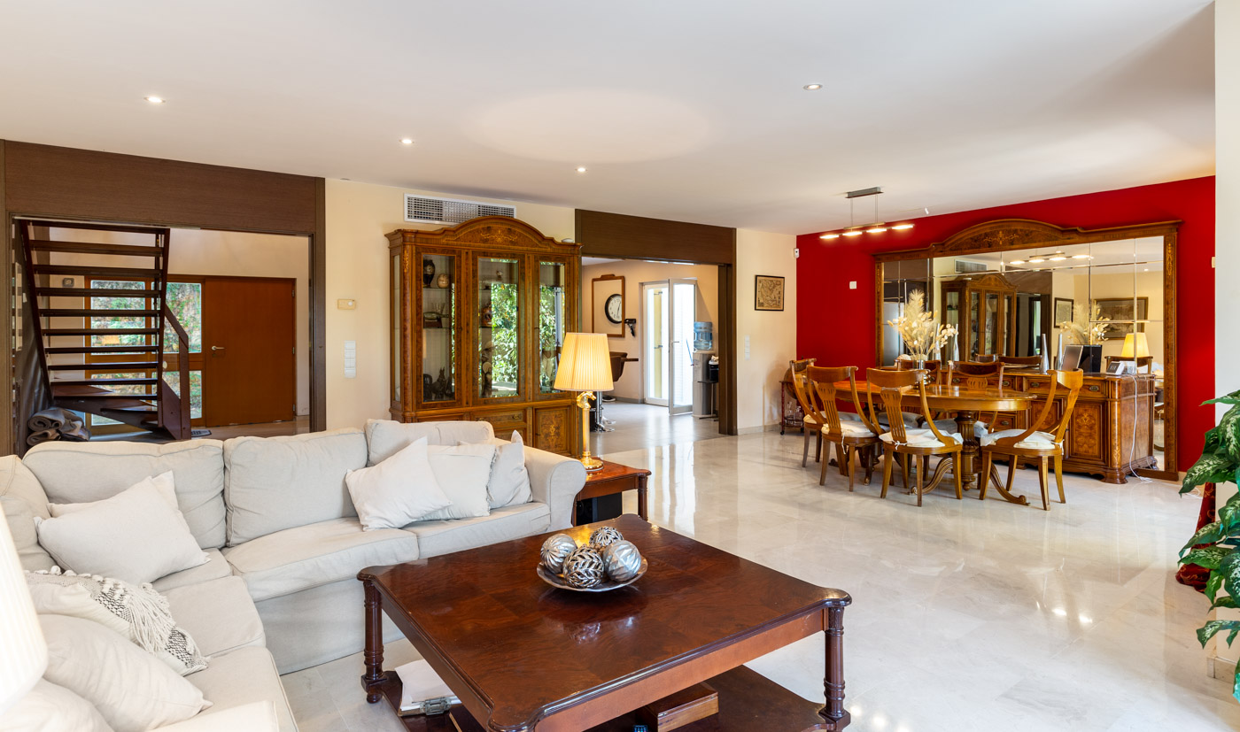 Spacious house in Torrenova close to the sea