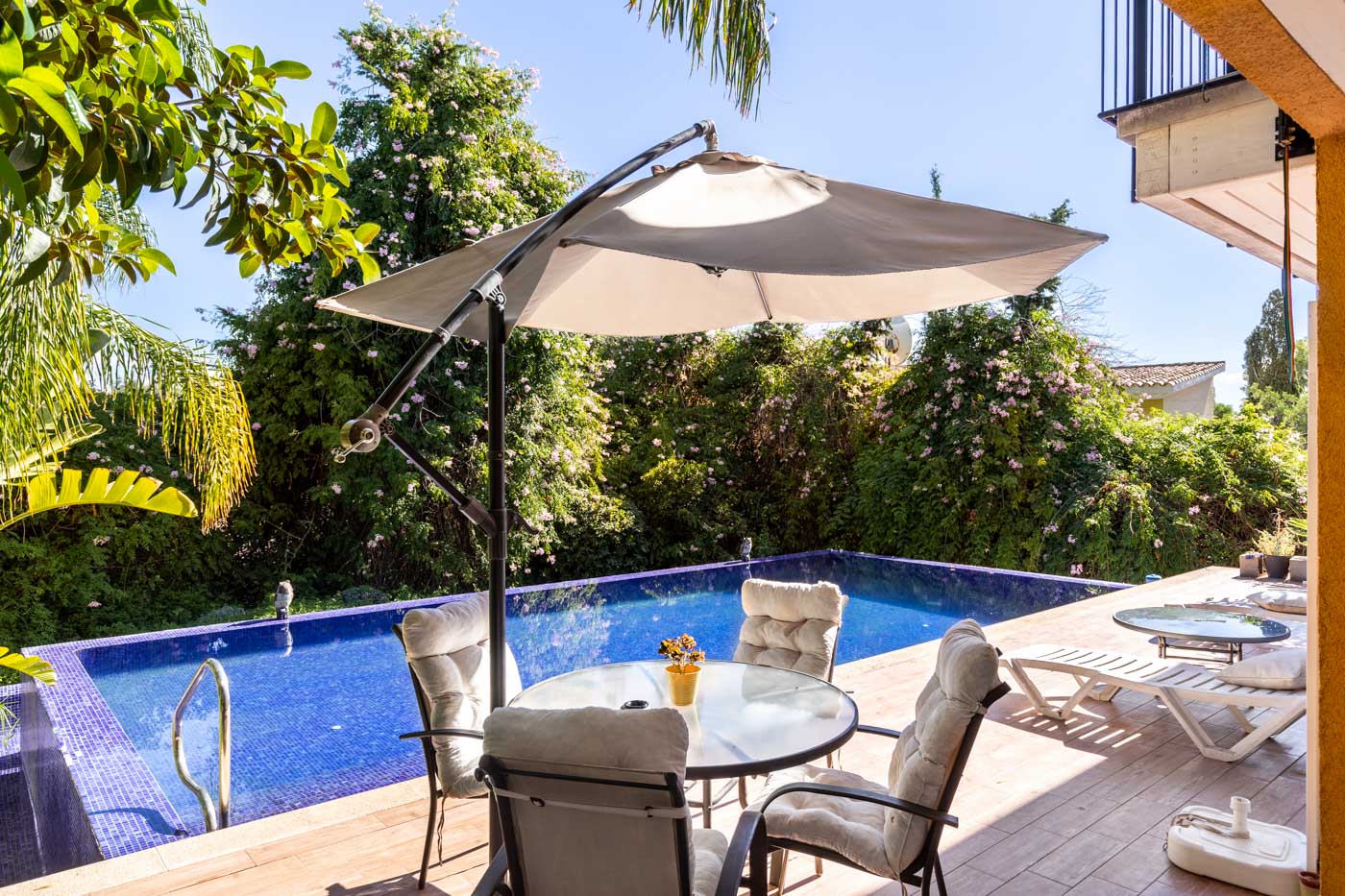 Spacious house in Torrenova close to the sea