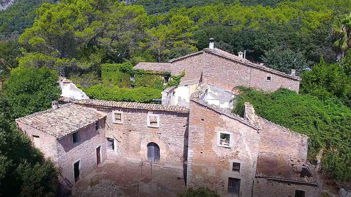 Amazing new mansion in the heart of Tramuntana mountains in Orient