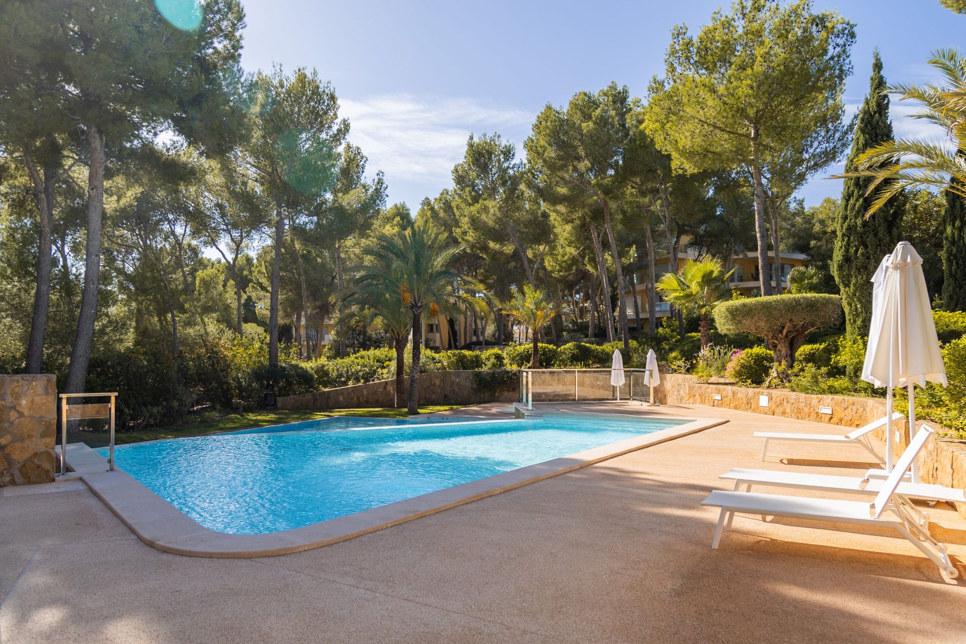 Refurbished luxury garden apartment for sale in Sol de Mallorca