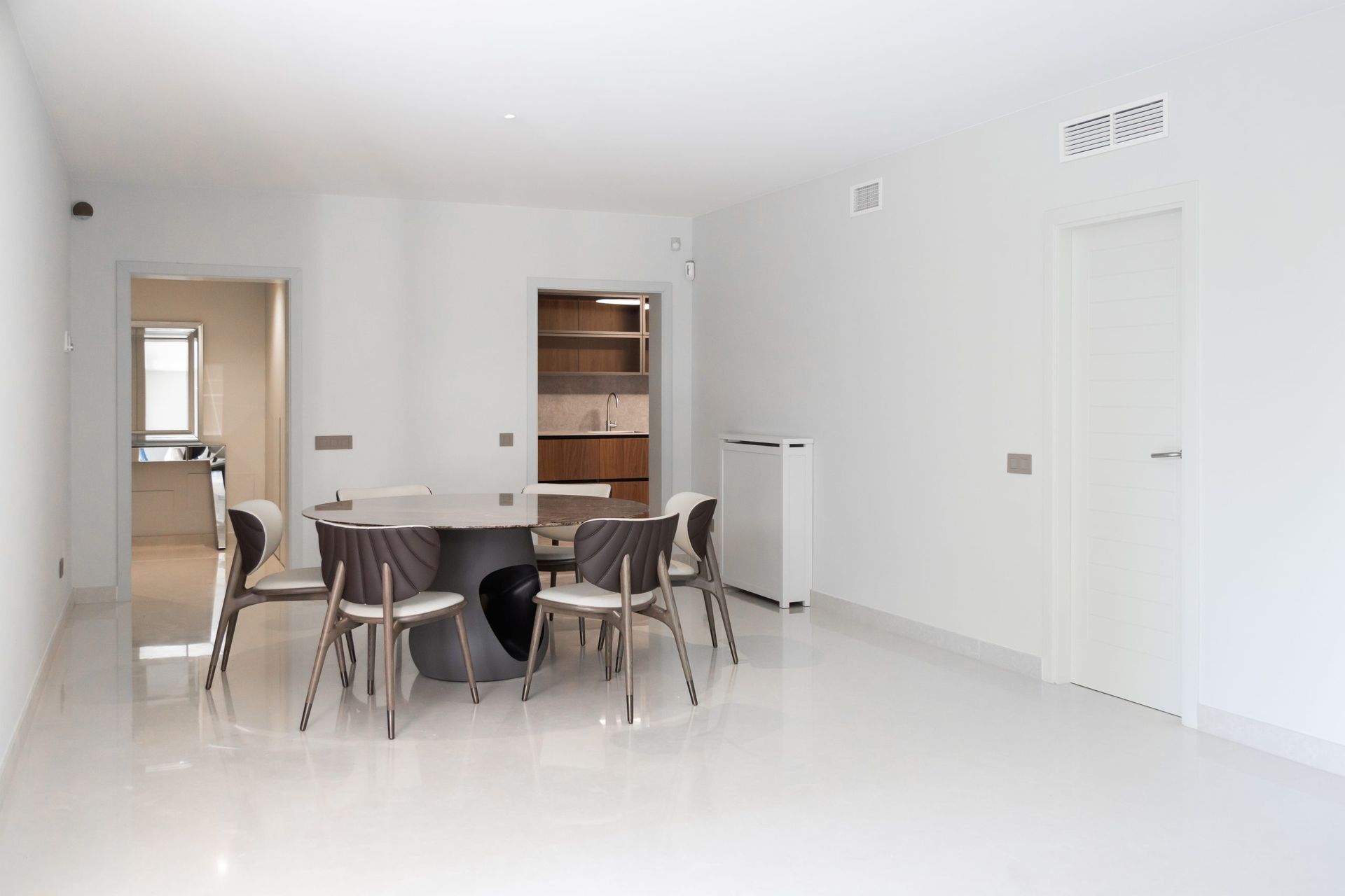 Refurbished luxury garden apartment for sale in Sol de Mallorca