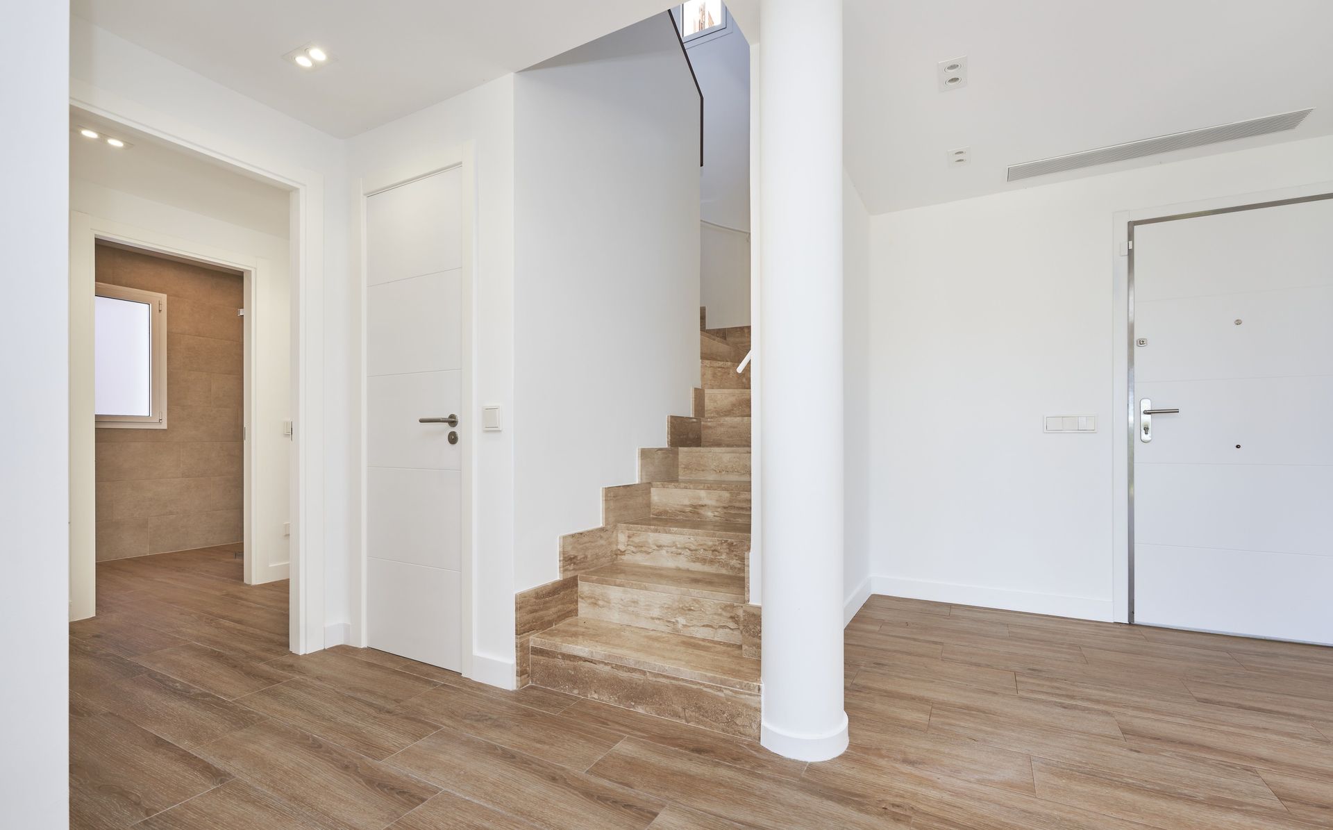 Luxury Villa for Sale in Nova Santa Ponsa with Private Pool and Golf Course