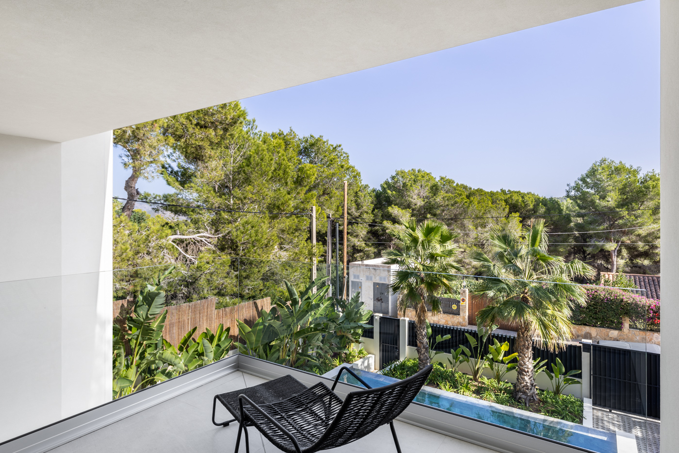 Contemporary Luxury Villa for Sale near Port Adriano