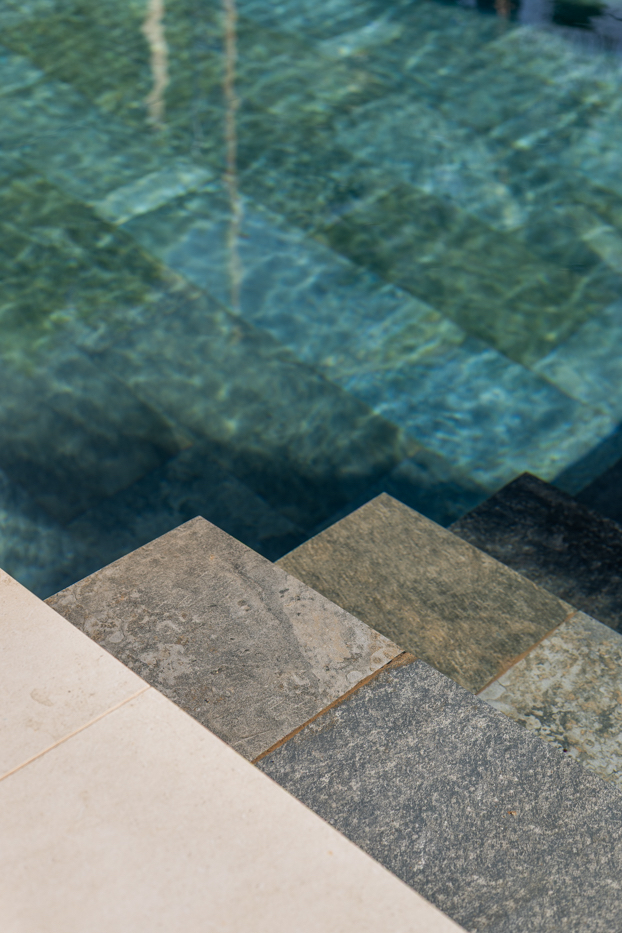 Contemporary Luxury Villa for Sale near Port Adriano