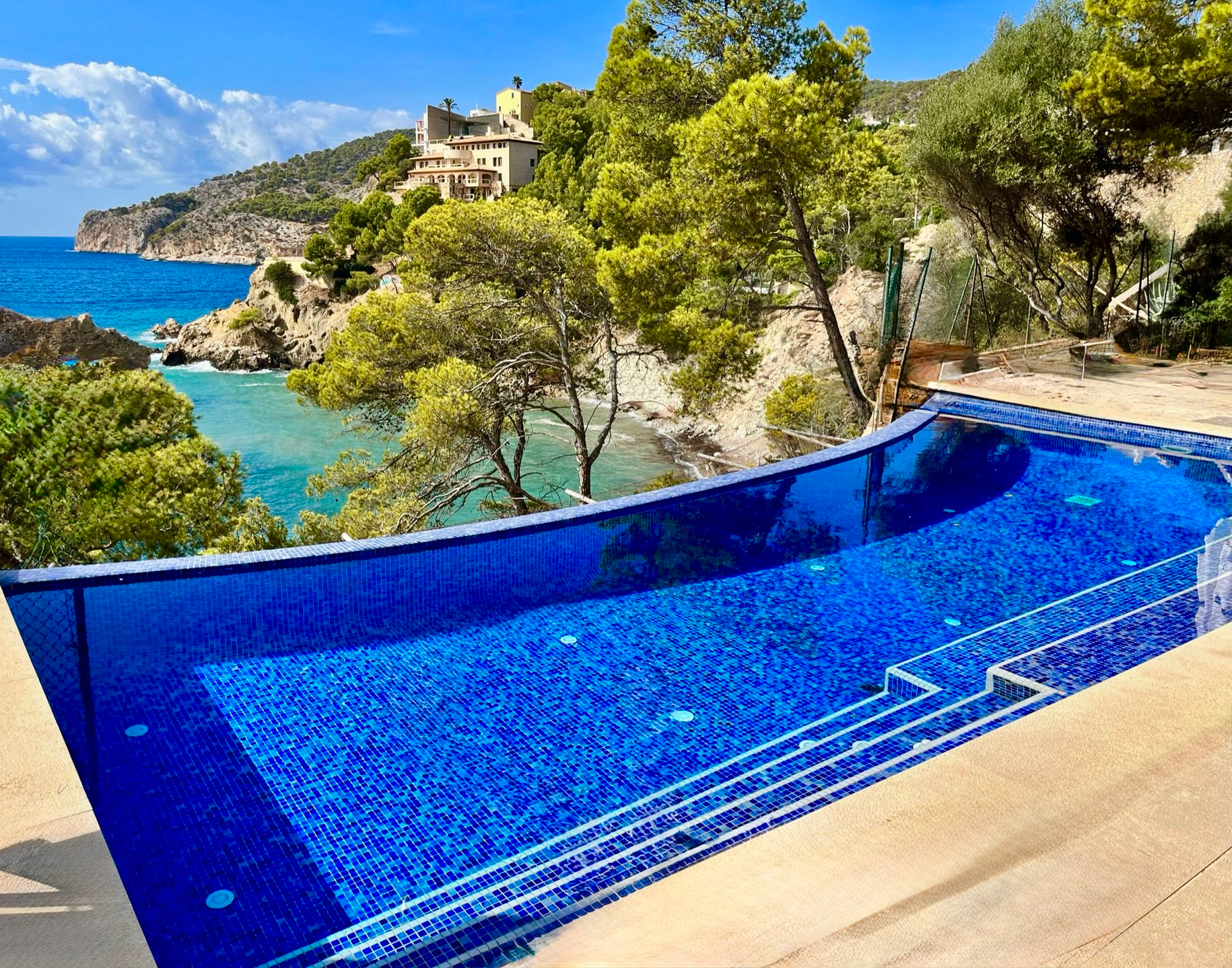 Exklusiv villa att hyra i Camp de Mar vid havet