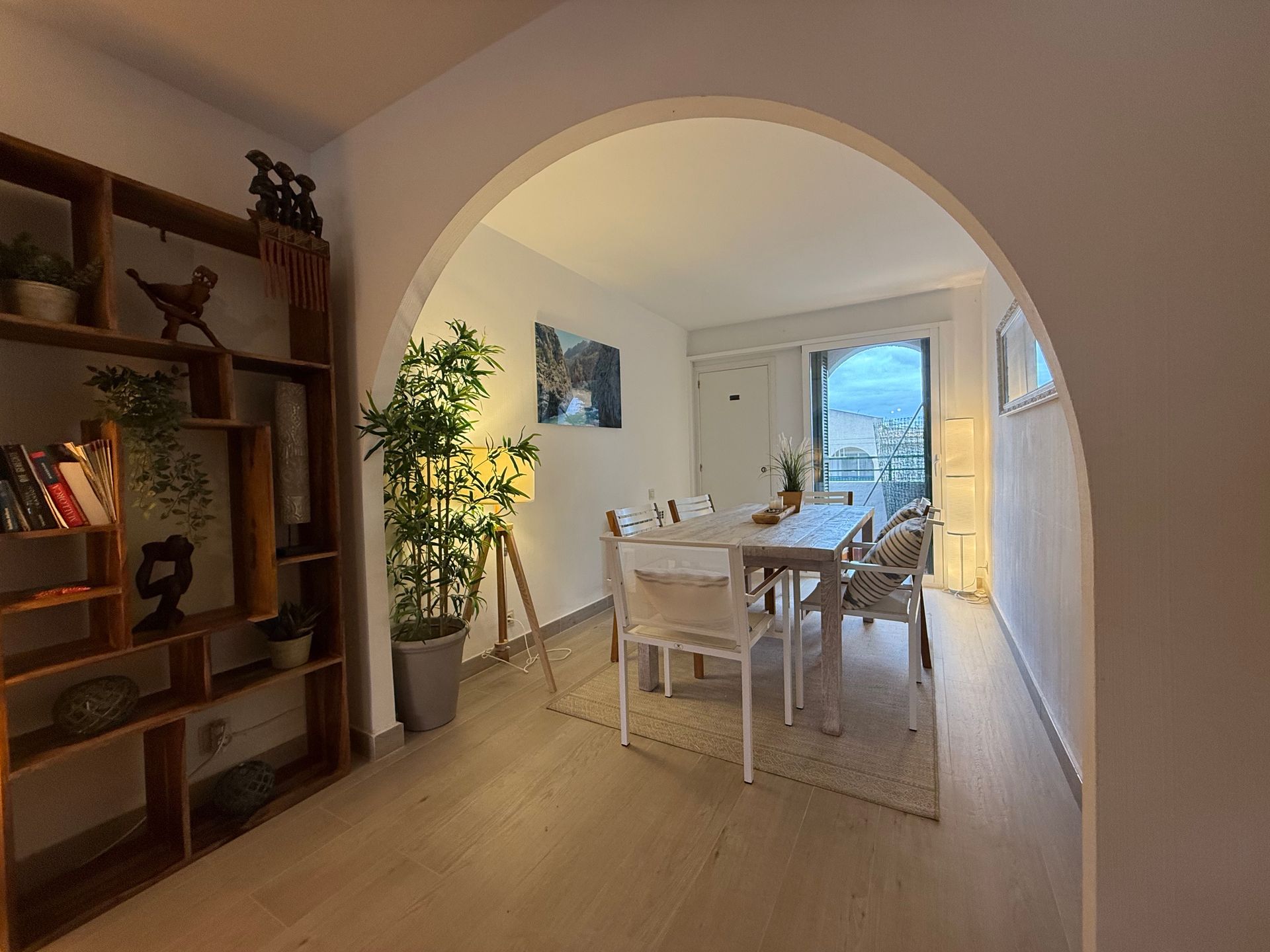 Elegant Apartment for Sale in Puerto de Pollensa – Only 100 m from the Beach