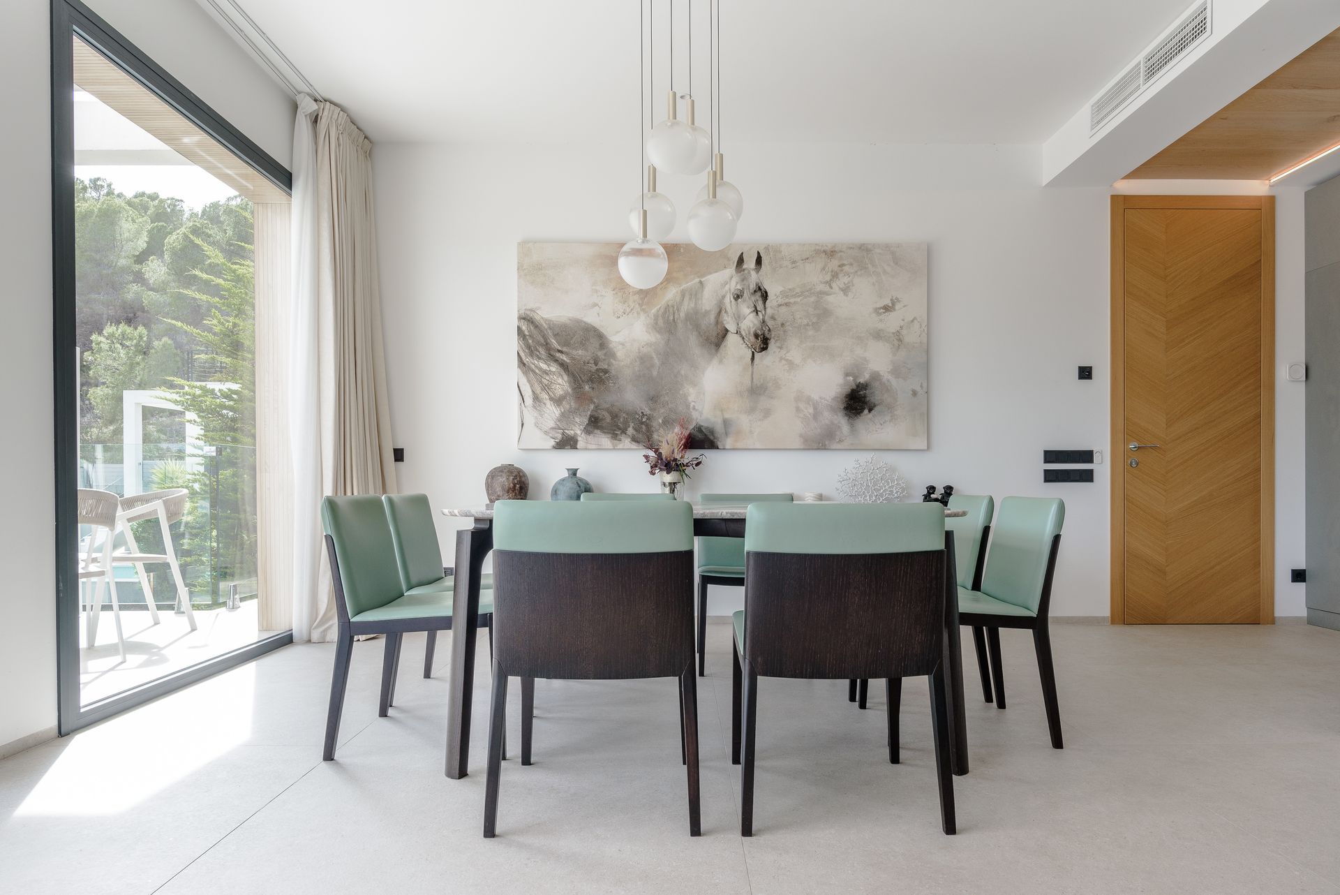 Luxury Villa with Separate Guest House for Sale in Camp de Mar