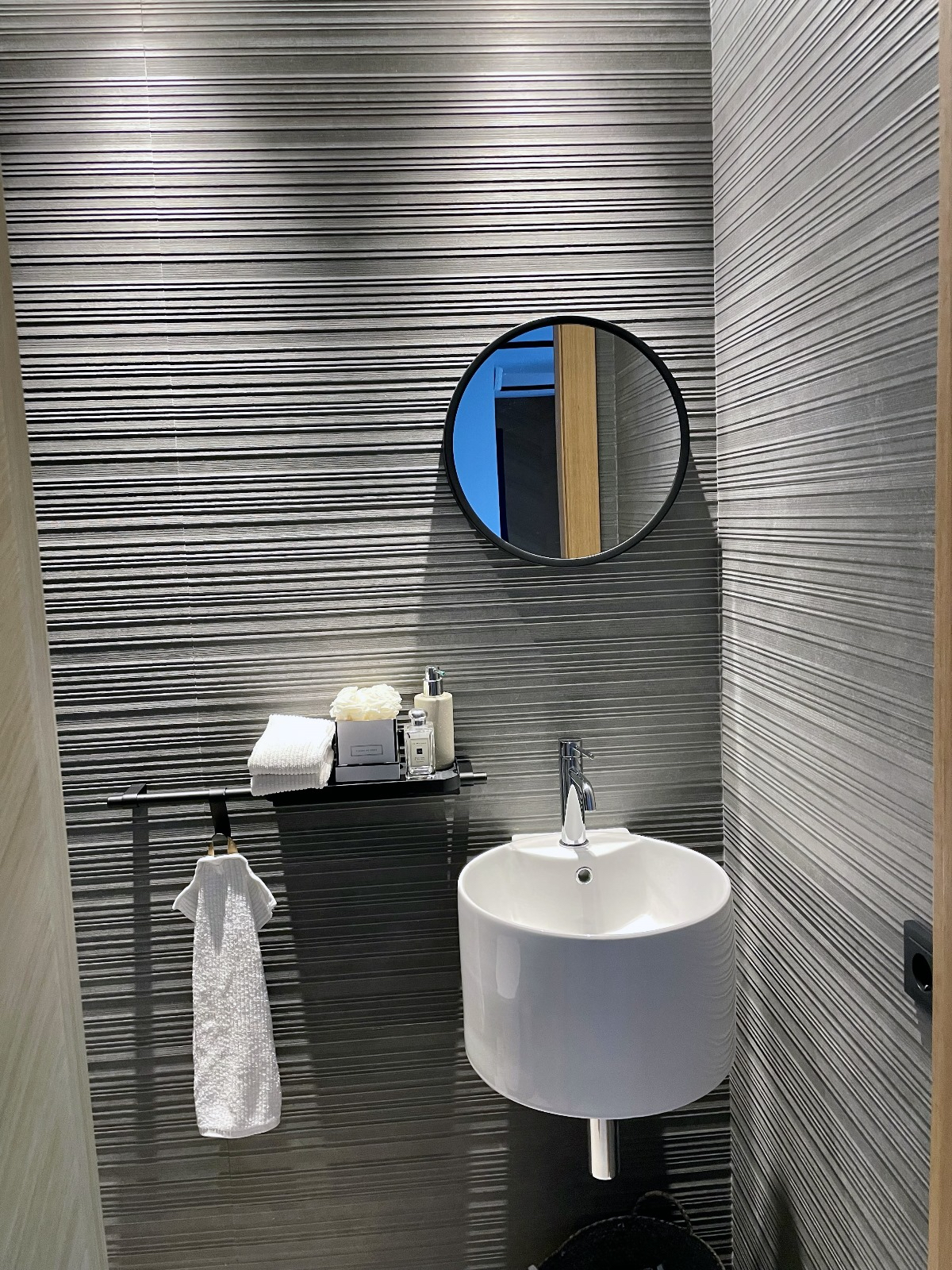 Luxury Villa with Separate Guest House for Sale in Camp de Mar