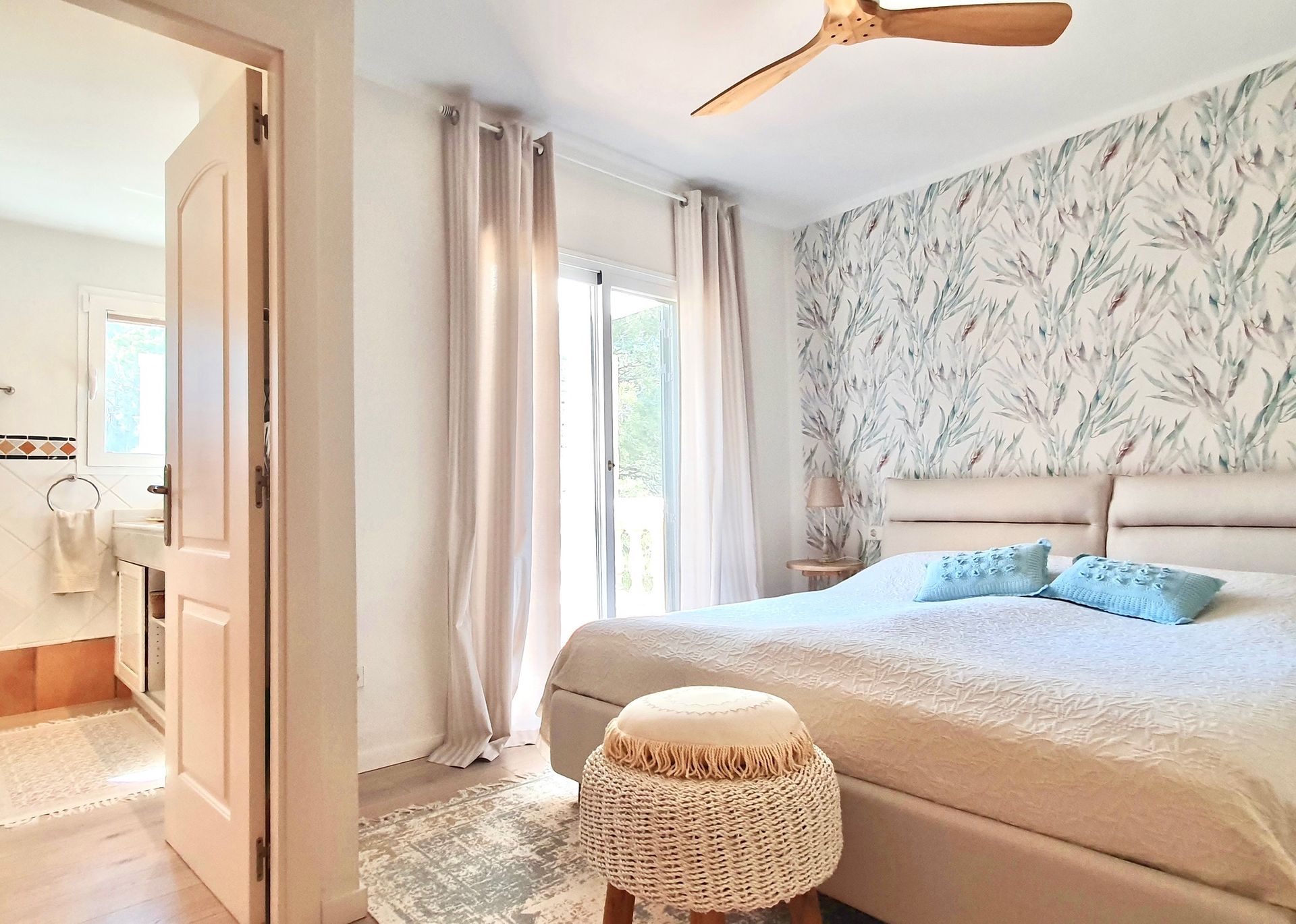 Luxury Townhouse for Sale in Camp de Mar