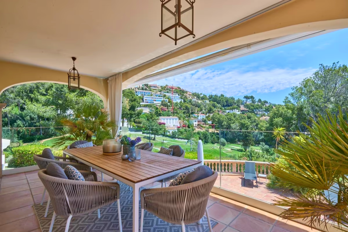 Mediterrane Villa neben dem Golfclub in der prestigeträchtigen Gegend von Son Vida