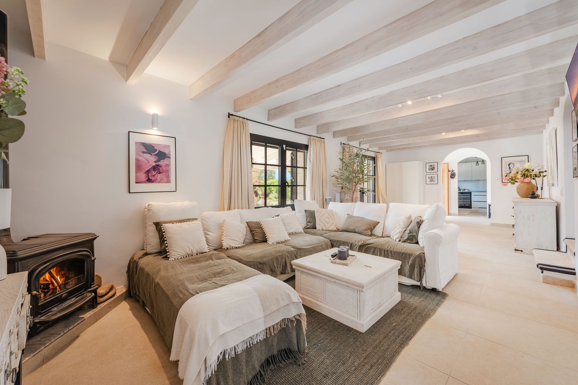 Elegant Country House with Guesthouses for Sale near Binissalem