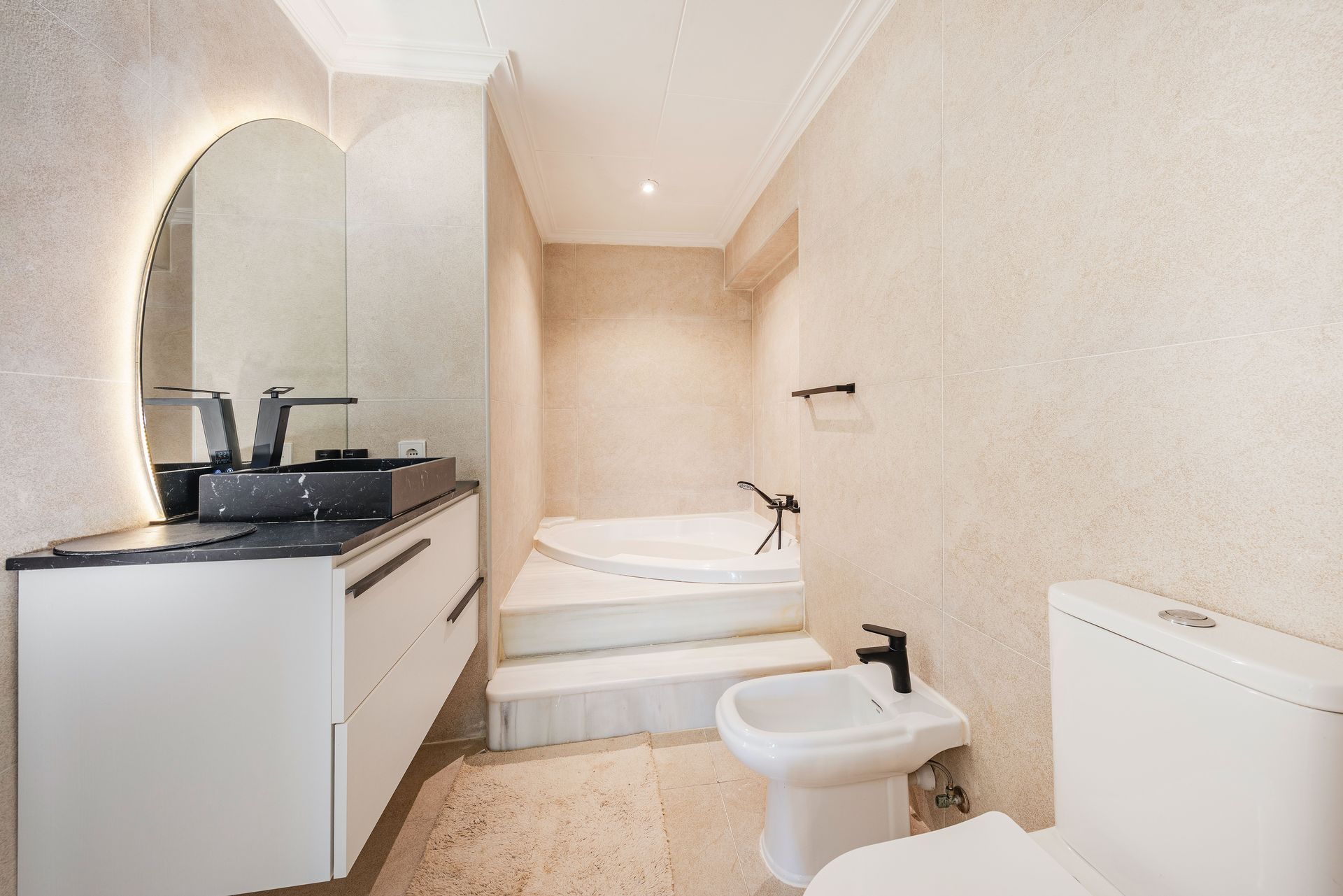 Elegant Country House with Guesthouses for Sale near Binissalem