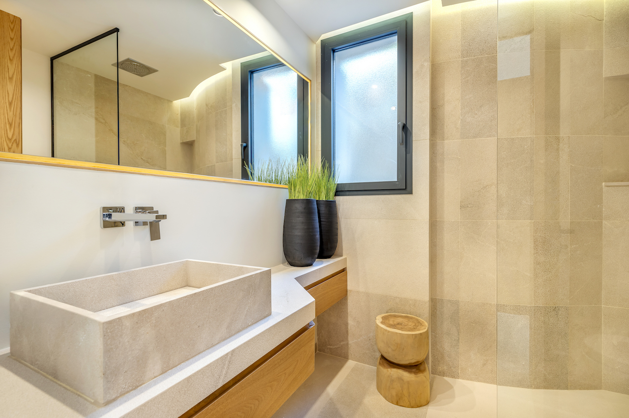 New penthouse for sale in Santa Ponsa with sea views