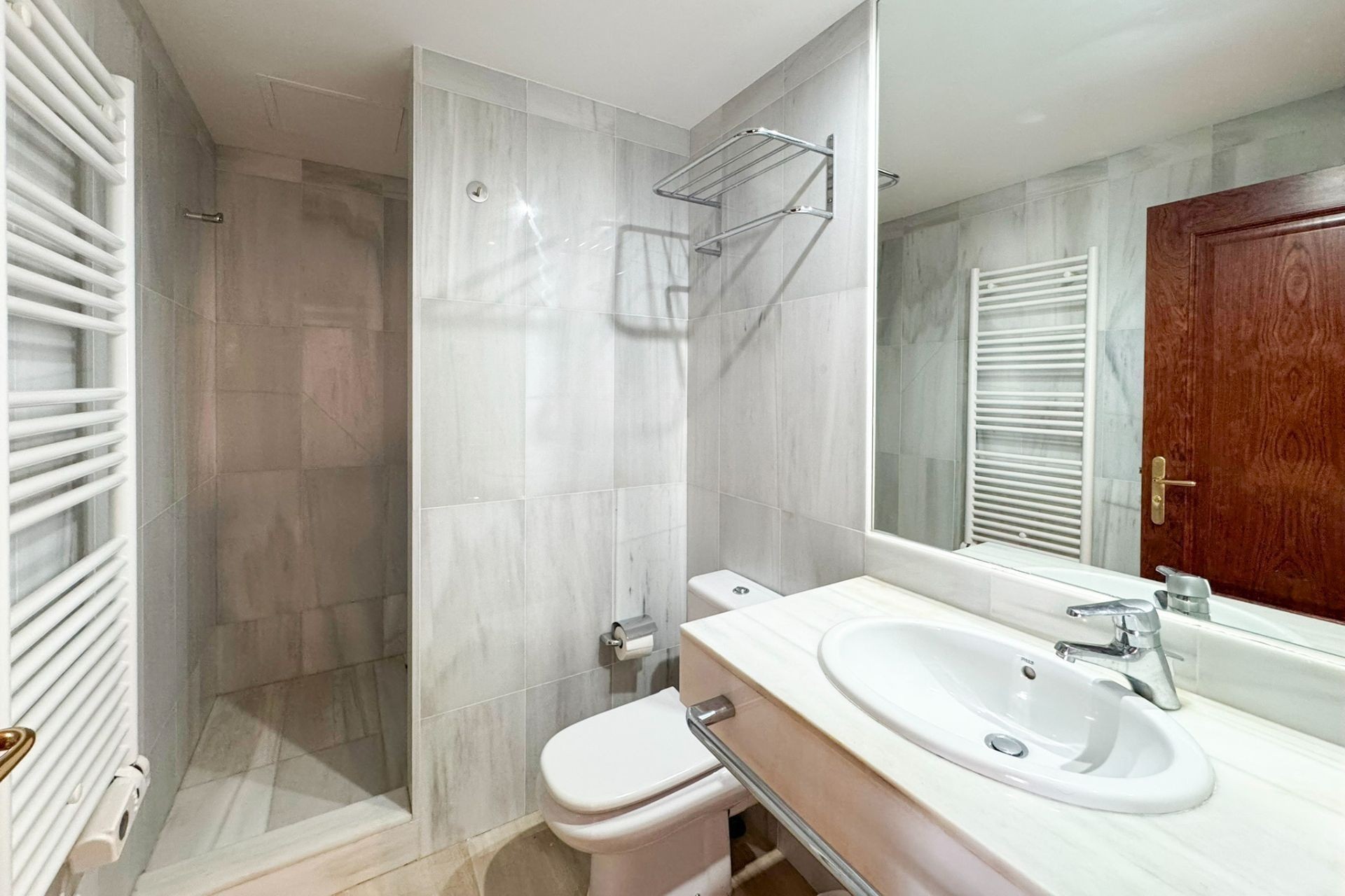 Garden Apartment for Sale in Bendinat