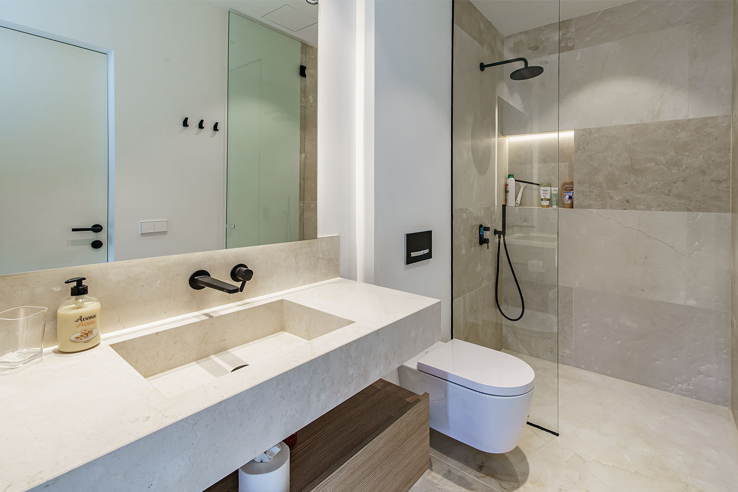 Luxury Penthouse for sale in Paguera in modern residence Sa Puntasa