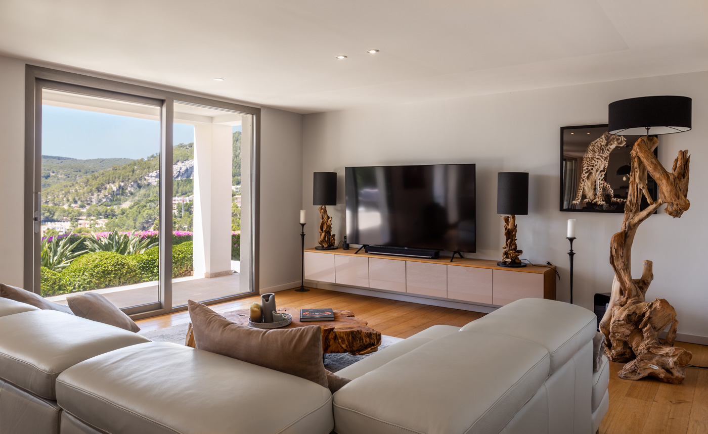 Elegant Luxury Villa for Sale in Son Vida