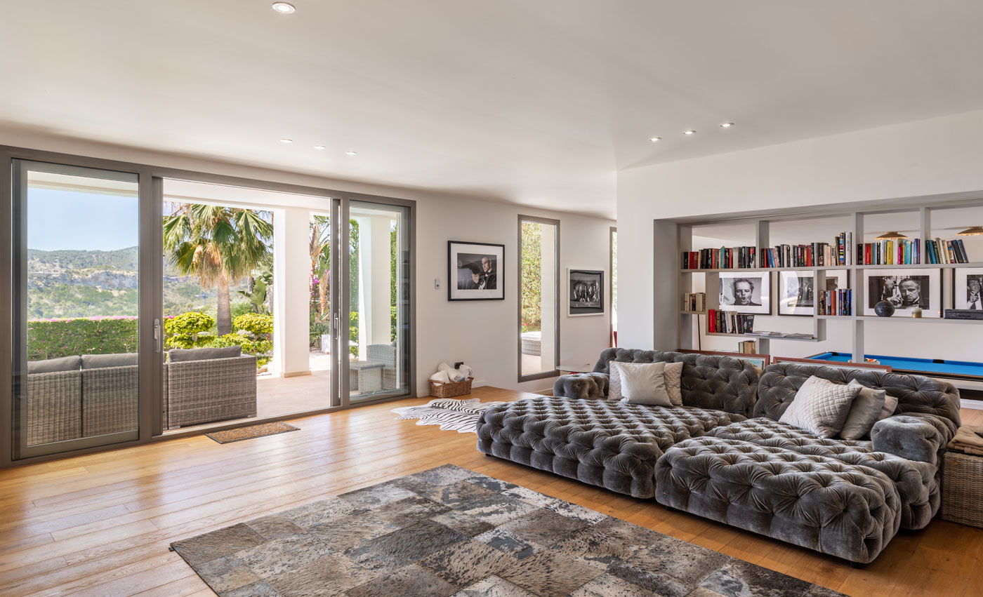 Elegant Luxury Villa for Sale in Son Vida