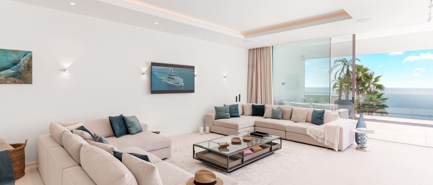 Stunning Sea Views Villa for Sale in Cala Llamp, Port Andratx