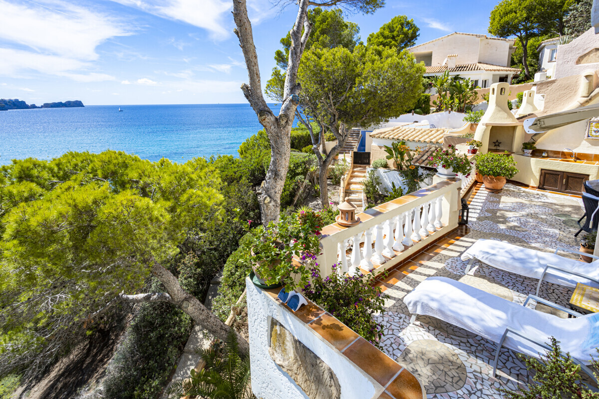 Frontline 3 Bedroom Apartment for Sale in Costa de la Calma