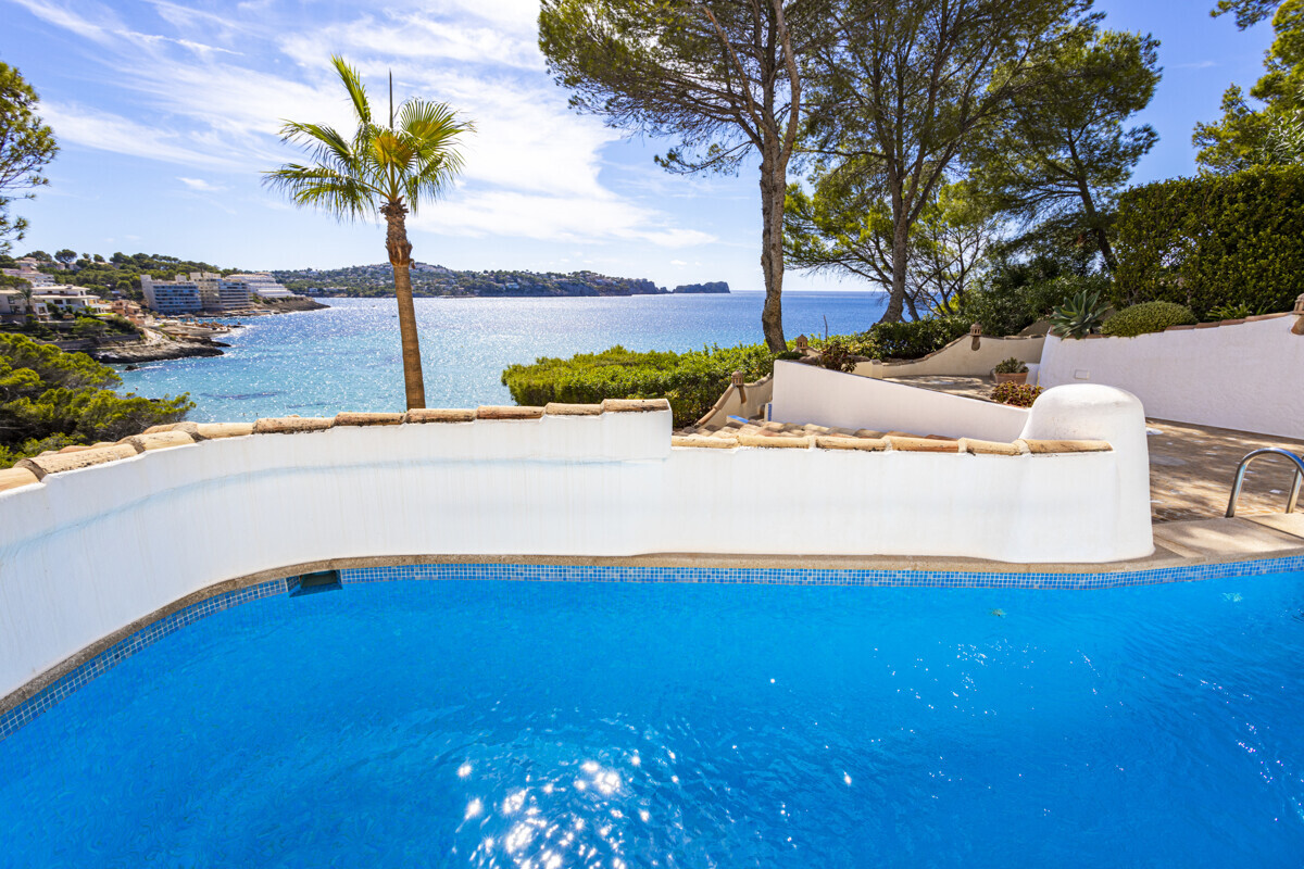 Frontline 3 Bedroom Apartment for Sale in Costa de la Calma