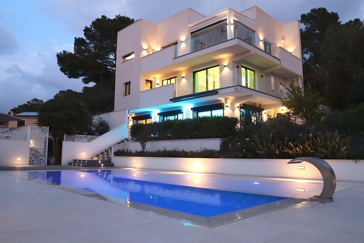 Modern Villa with Seaview for Sale in Portals Nous