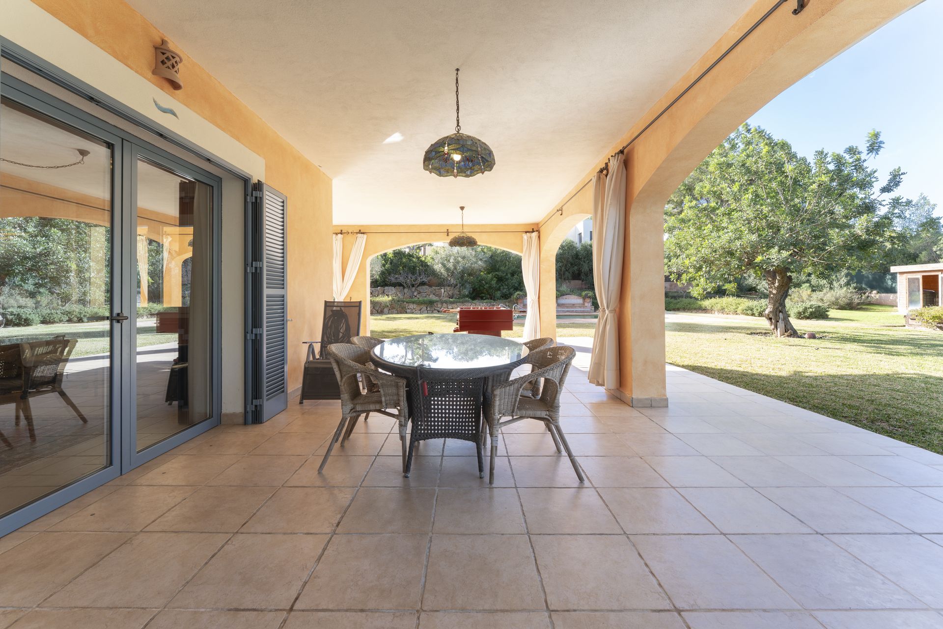 Spacious Mediterranean Villa for Sale in Santa Ponsa