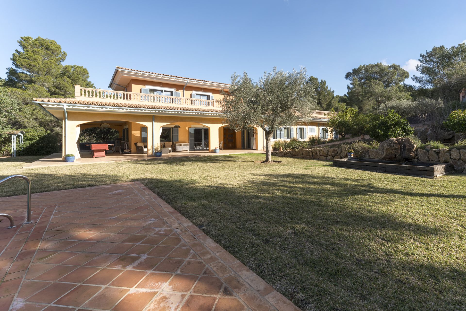 Spacious Mediterranean Villa for Sale in Santa Ponsa