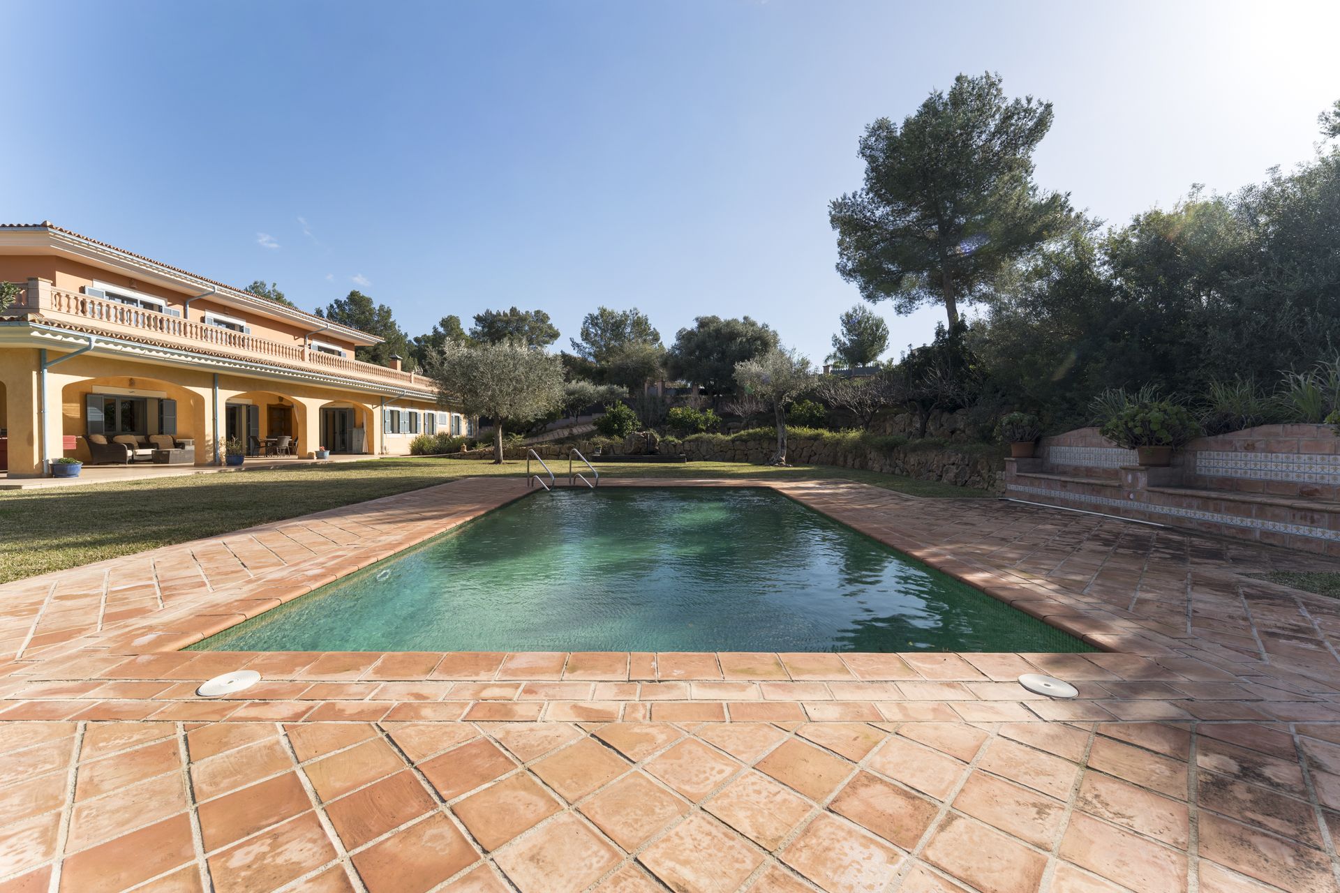 Spacious Mediterranean Villa for Sale in Santa Ponsa