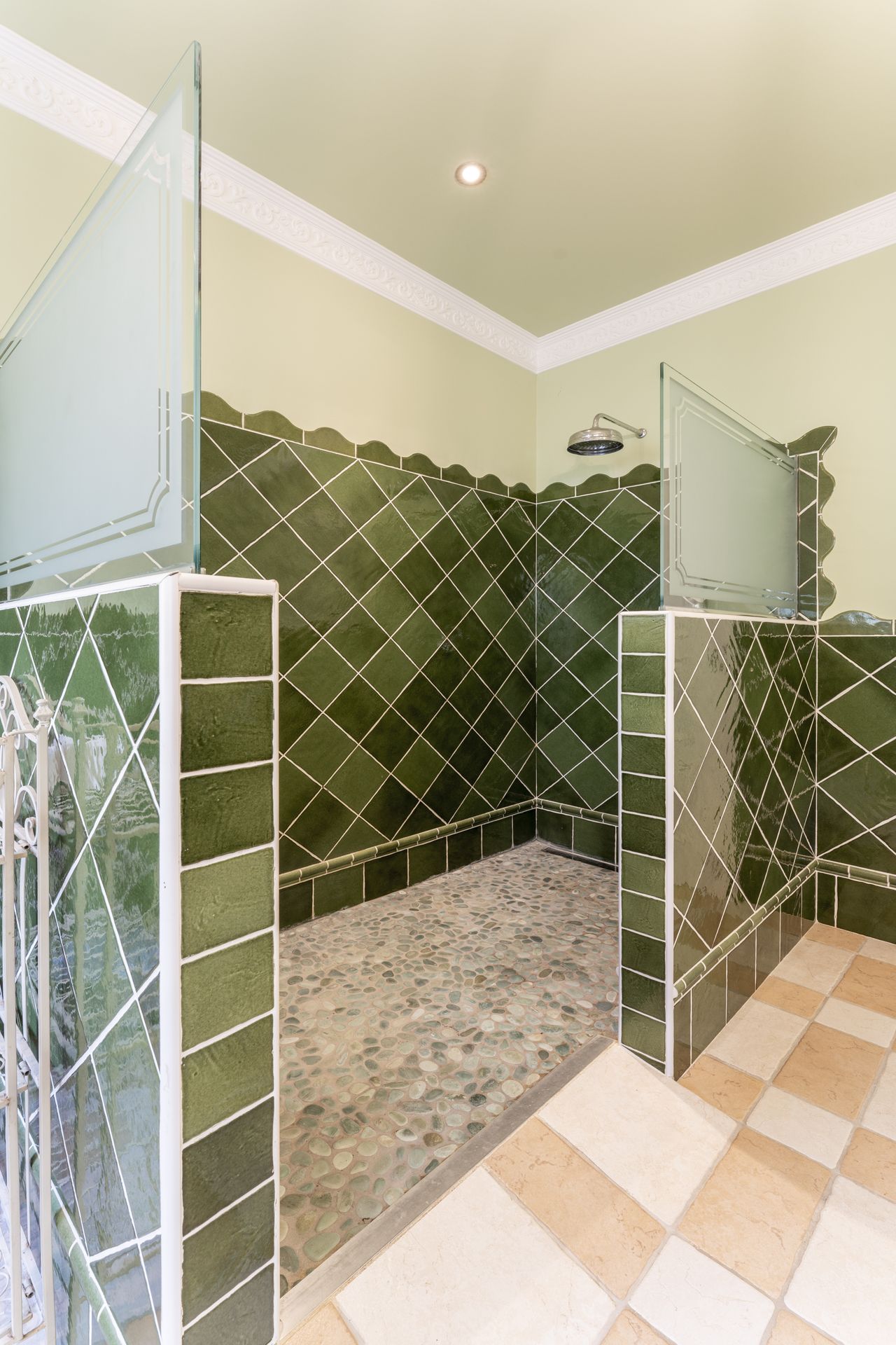 Spacious Mediterranean Villa for Sale in Santa Ponsa