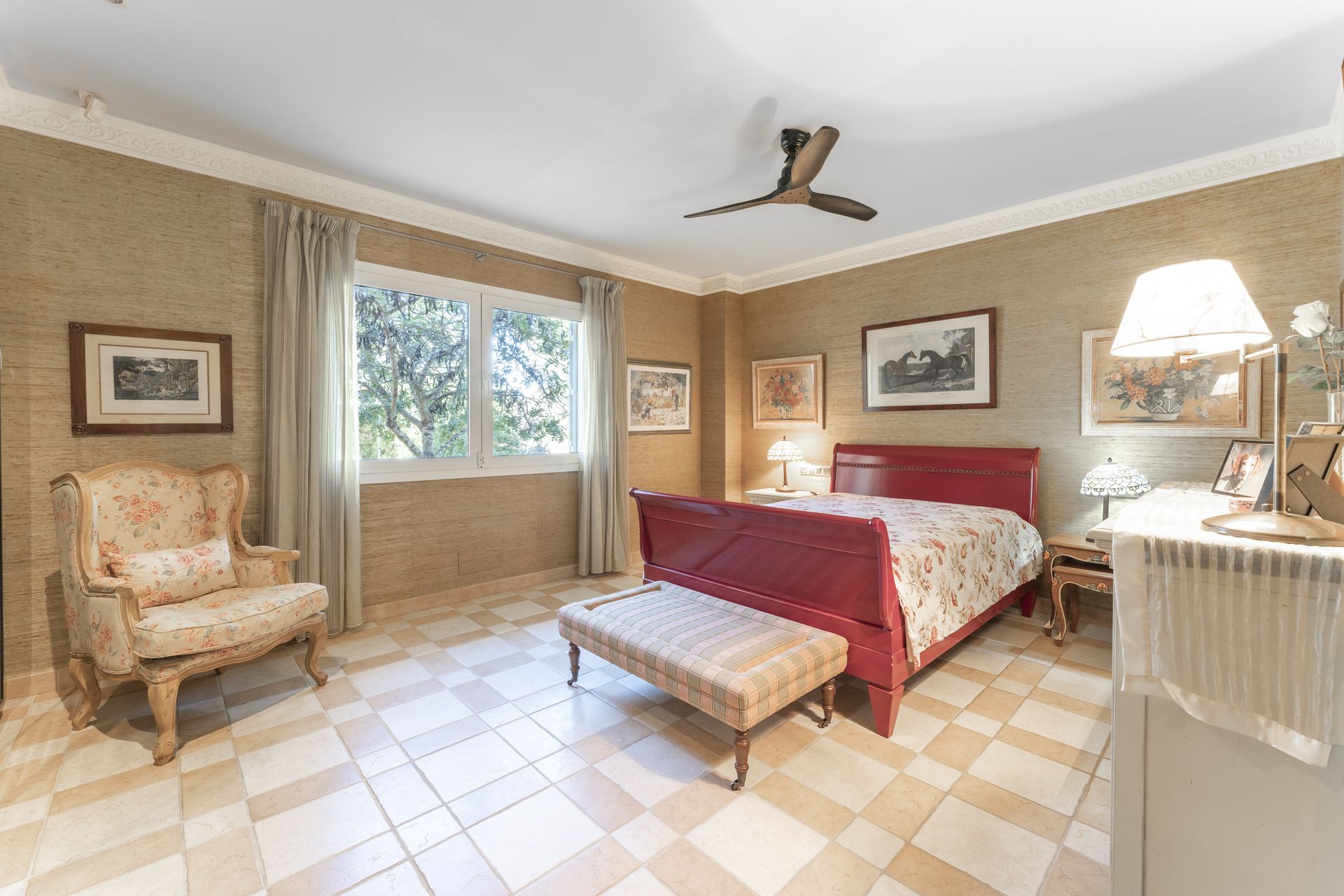 Spacious Mediterranean Villa for Sale in Santa Ponsa