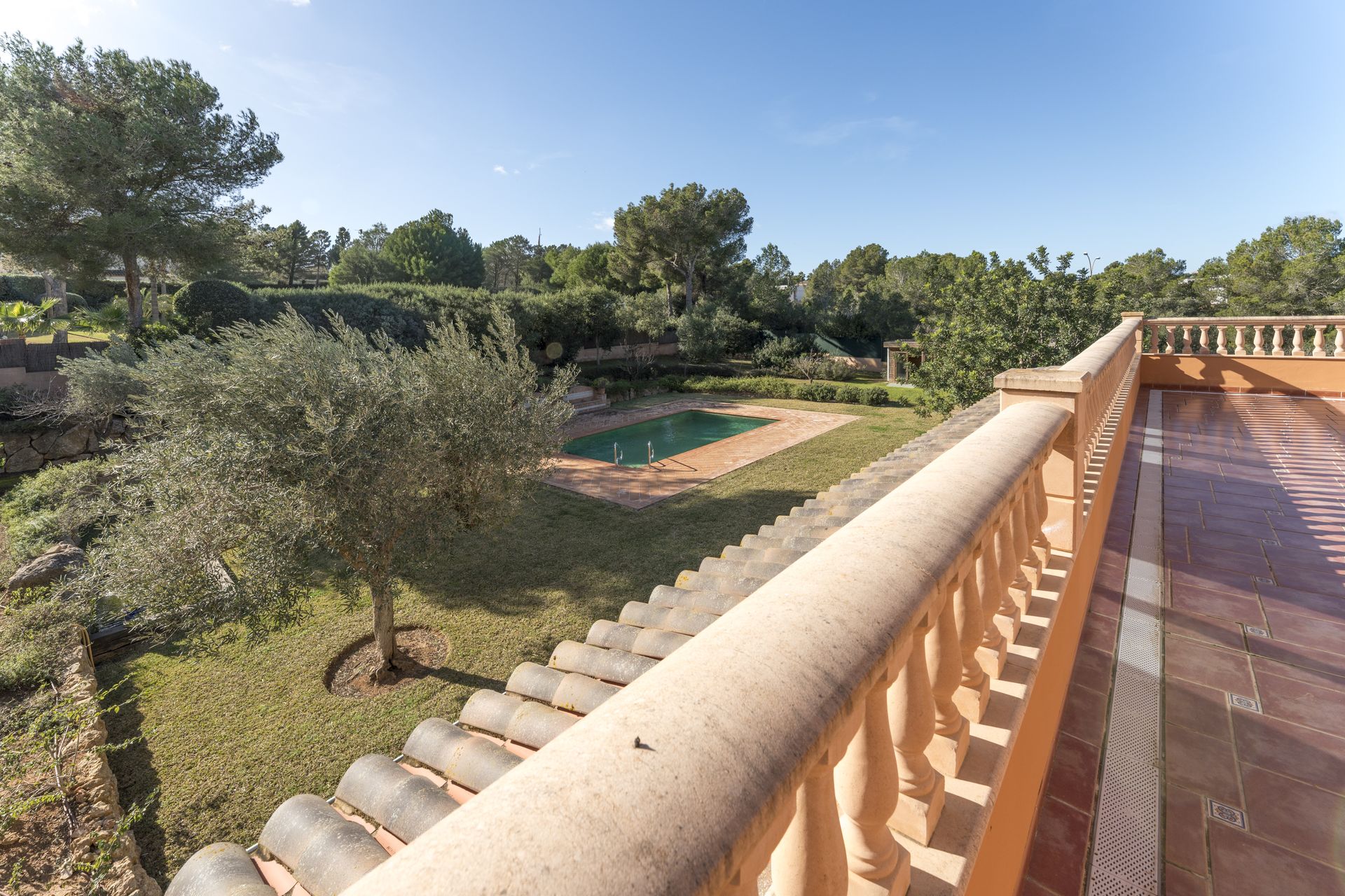 Spacious Mediterranean Villa for Sale in Santa Ponsa