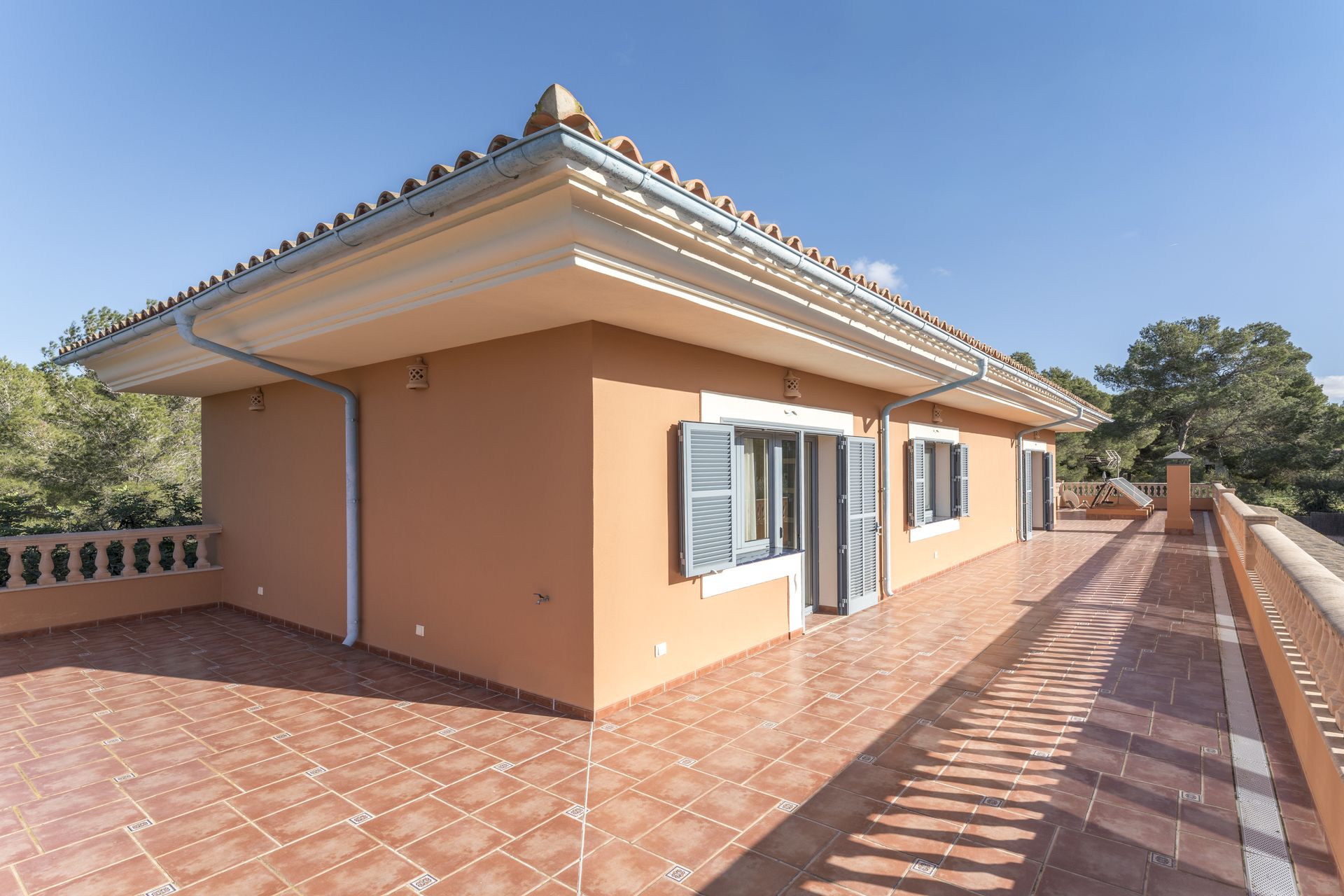 Spacious Mediterranean Villa for Sale in Santa Ponsa
