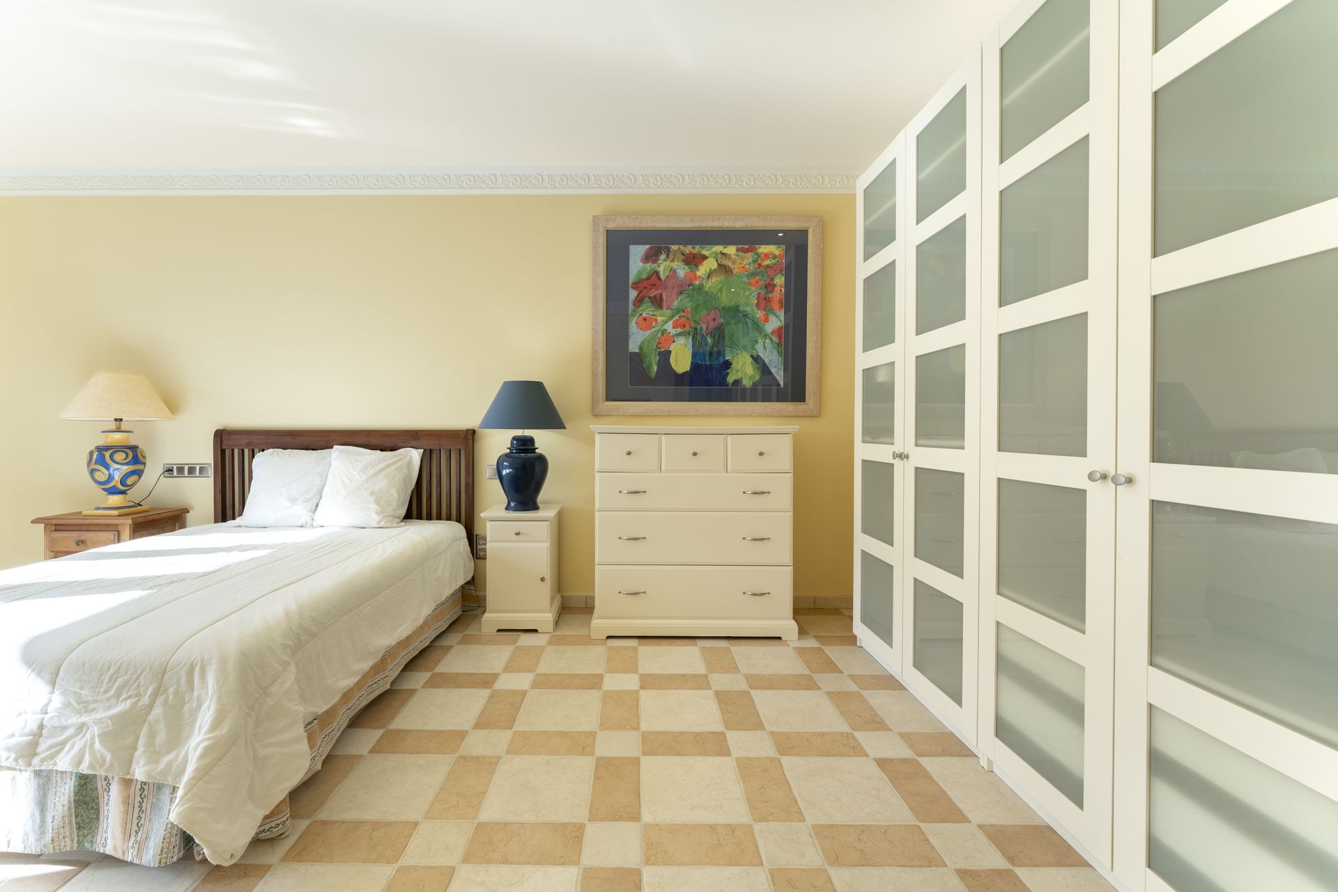 Spacious Mediterranean Villa for Sale in Santa Ponsa