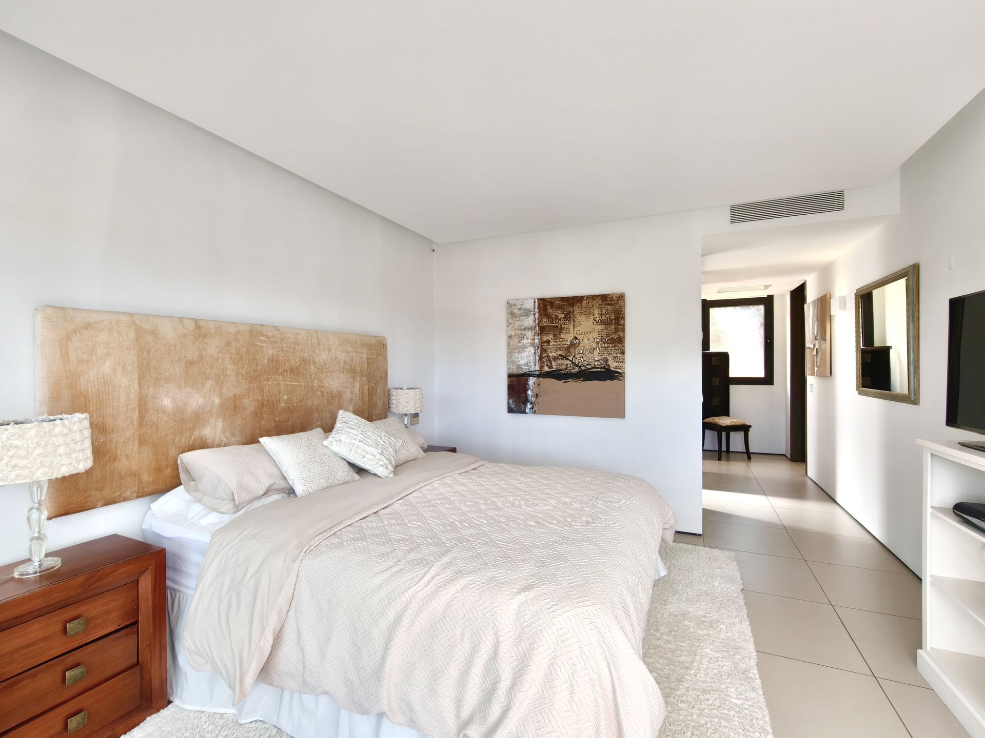 Modern Villa with Sea View for Sale in Bendinat