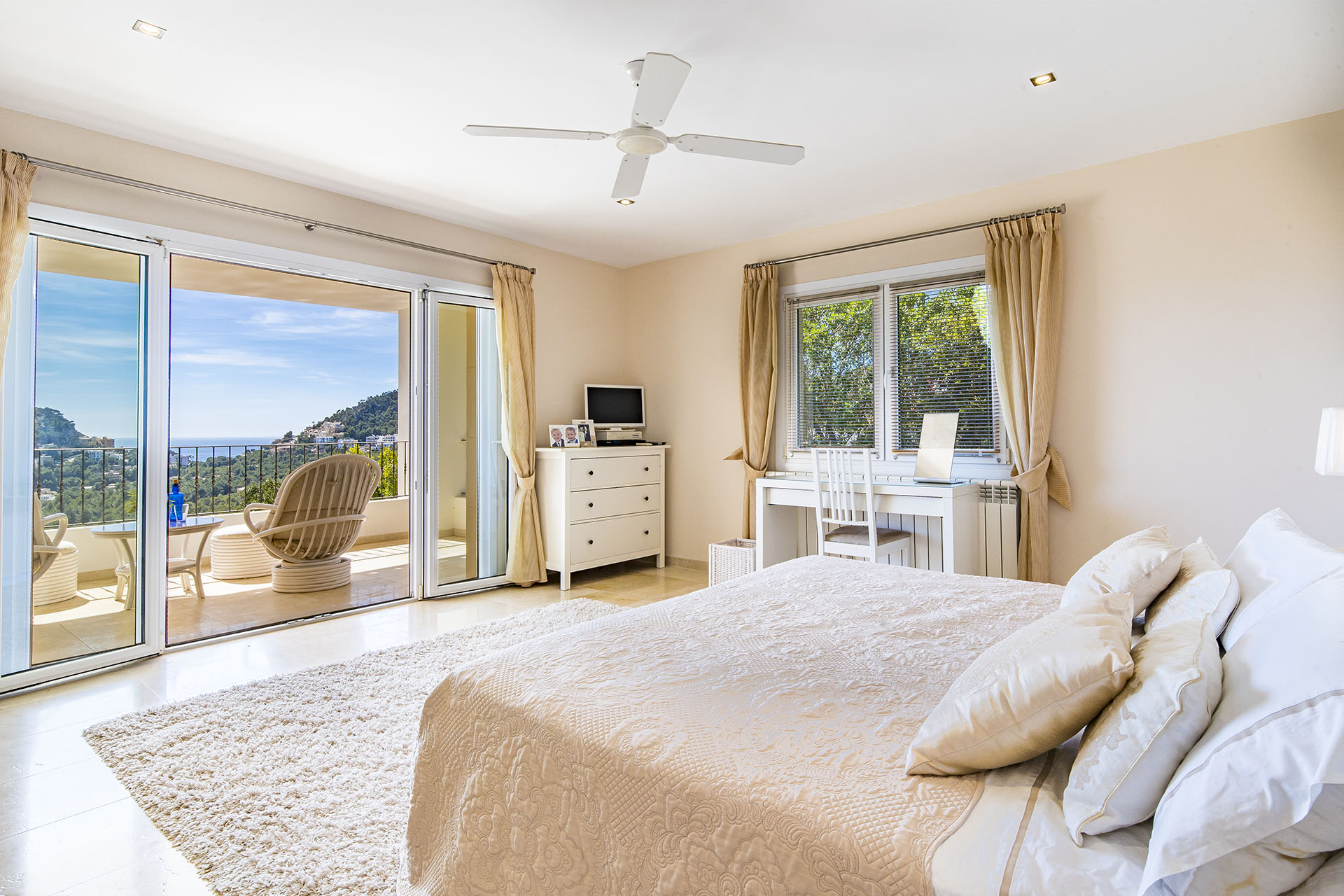 Villa with Sea View for sale in Port Andratx