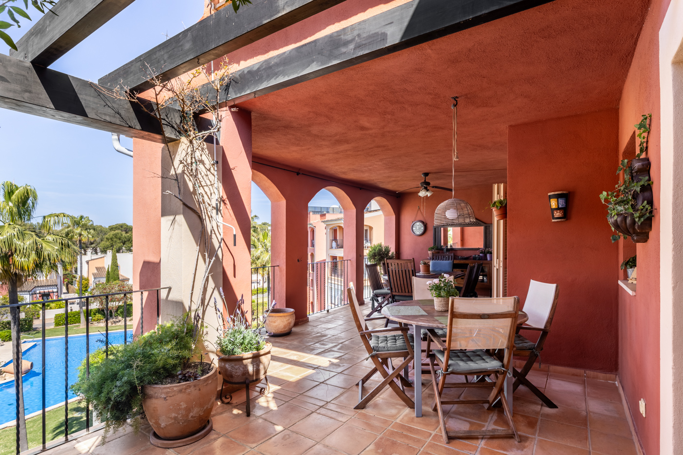 Lyxig penthouse till salu i Nova Santa Ponsa