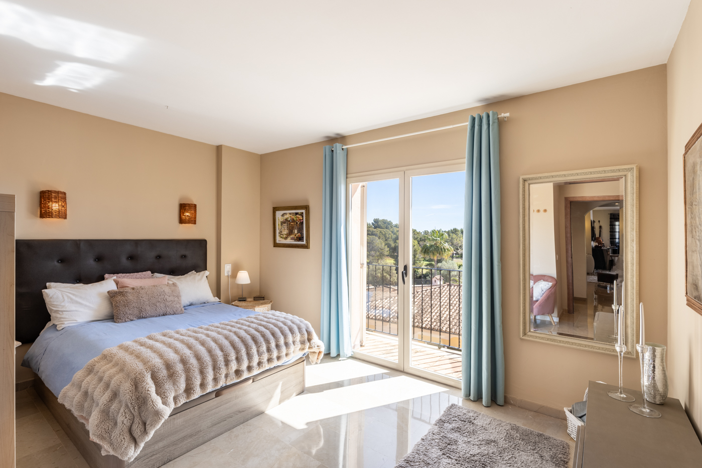 Lyxig penthouse till salu i Nova Santa Ponsa