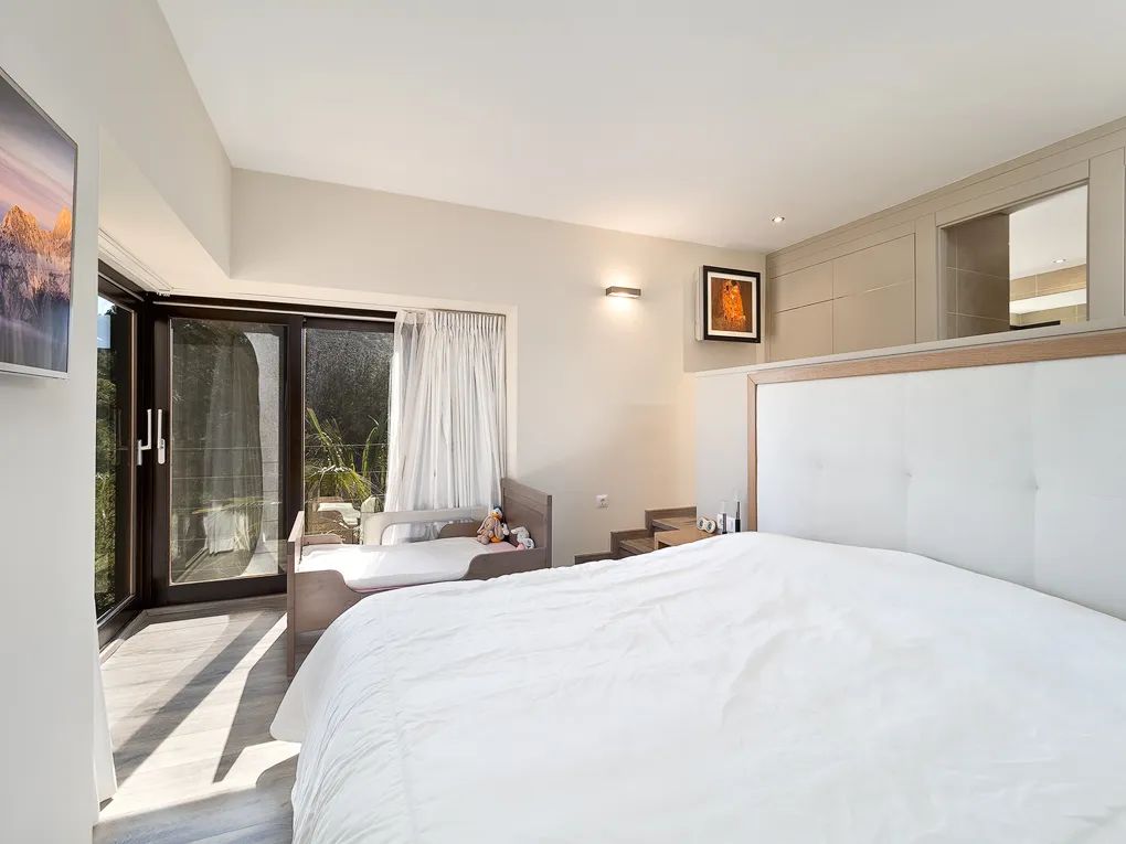 Lovely Villa with Sea View for Sale in Es Camp de Mar