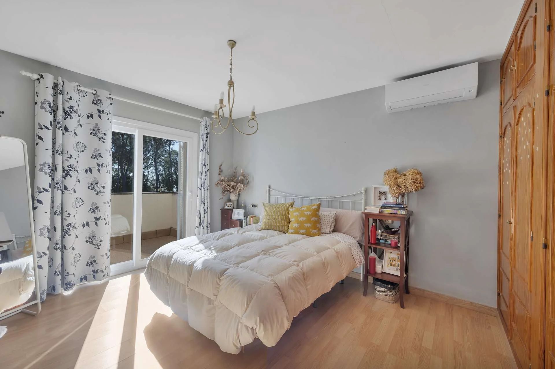 Villa mediterránea en venta en la lujosa zona de Cas Catala.