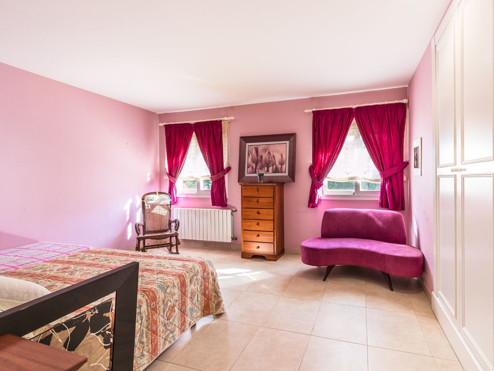 Spacious Finca for Sale in a quiet Area of  Algaida