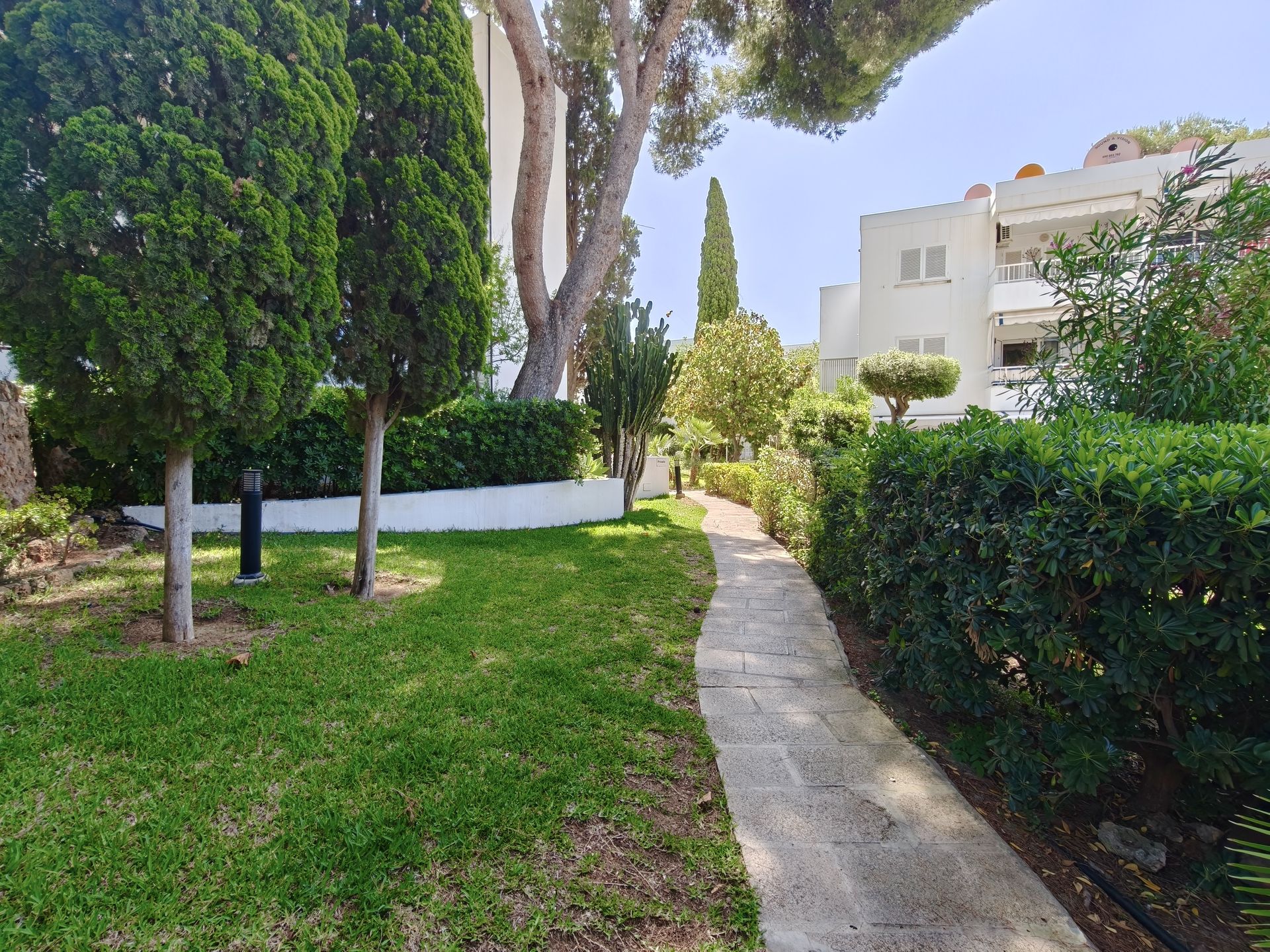 Just renovated Apartment for Sale in front of the Beach of  Santa Ponsa