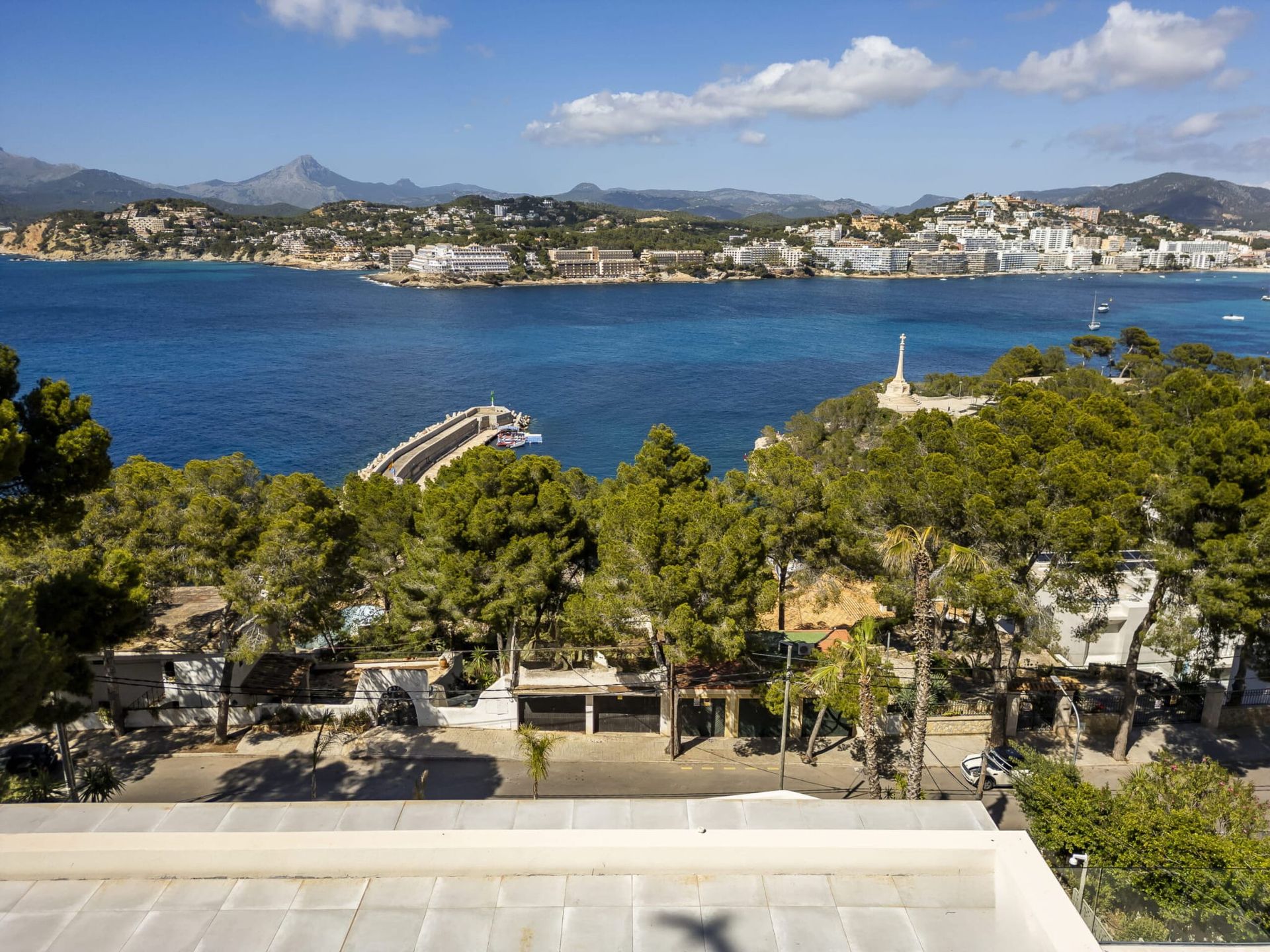 Brand new Villa with amazing Seaview in Santa Ponsa for Sale