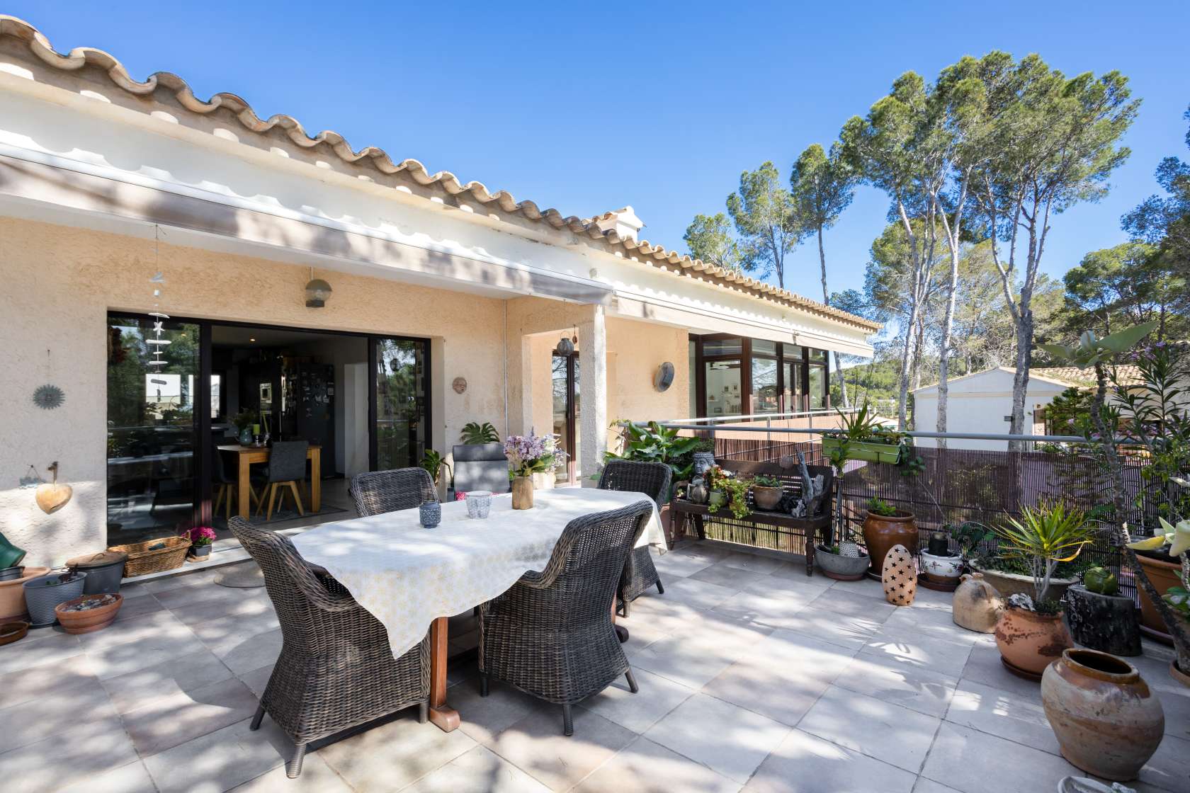 Spacious Villa in walking distance from the Beach for Sale in Santa Ponsa
