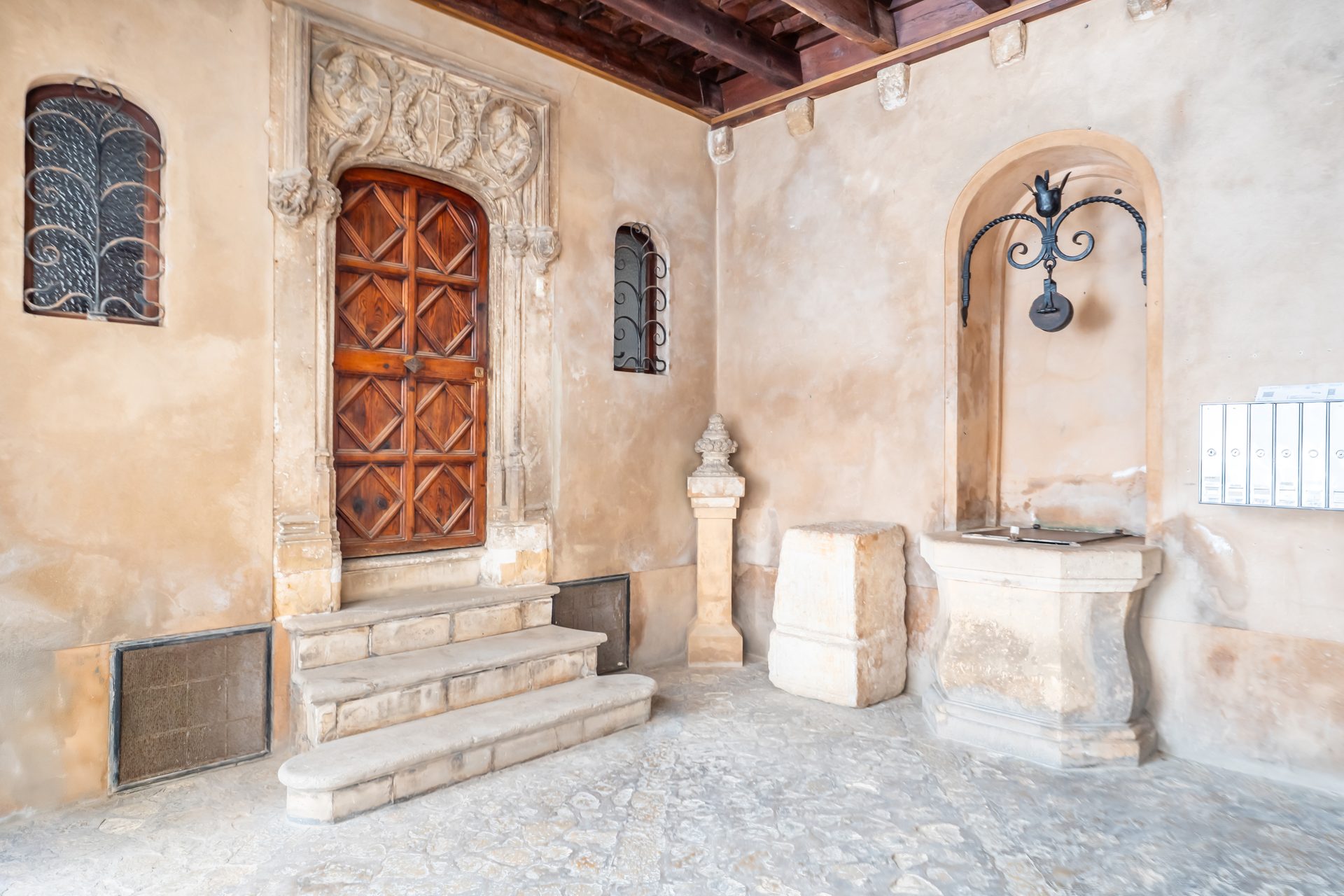 Investment Opportunity: Historic Building Divided into Two Properties in Palma’s Old Town for Sale