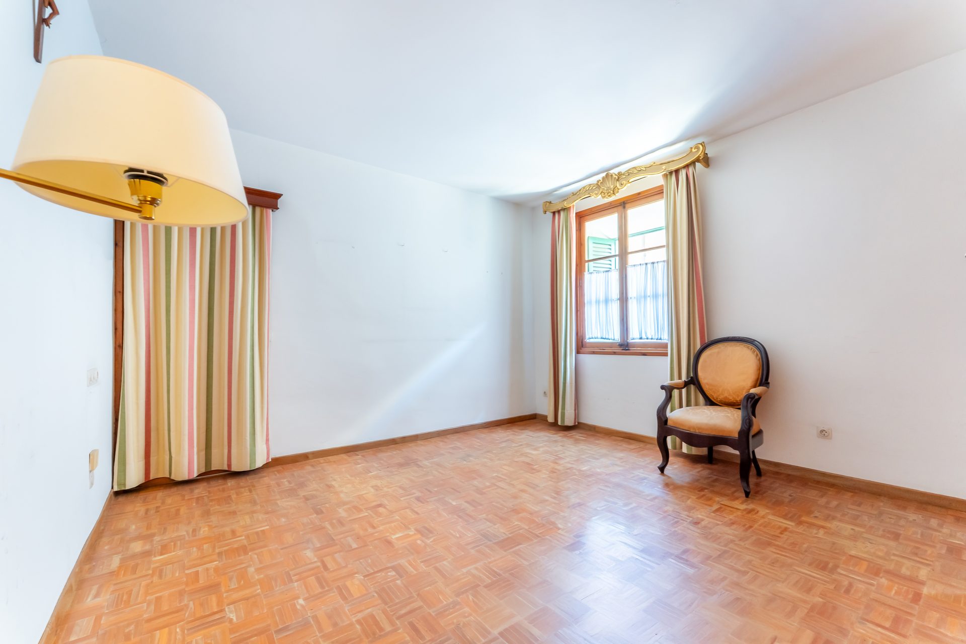 Investment Opportunity: Historic Building Divided into Two Properties in Palma’s Old Town for Sale