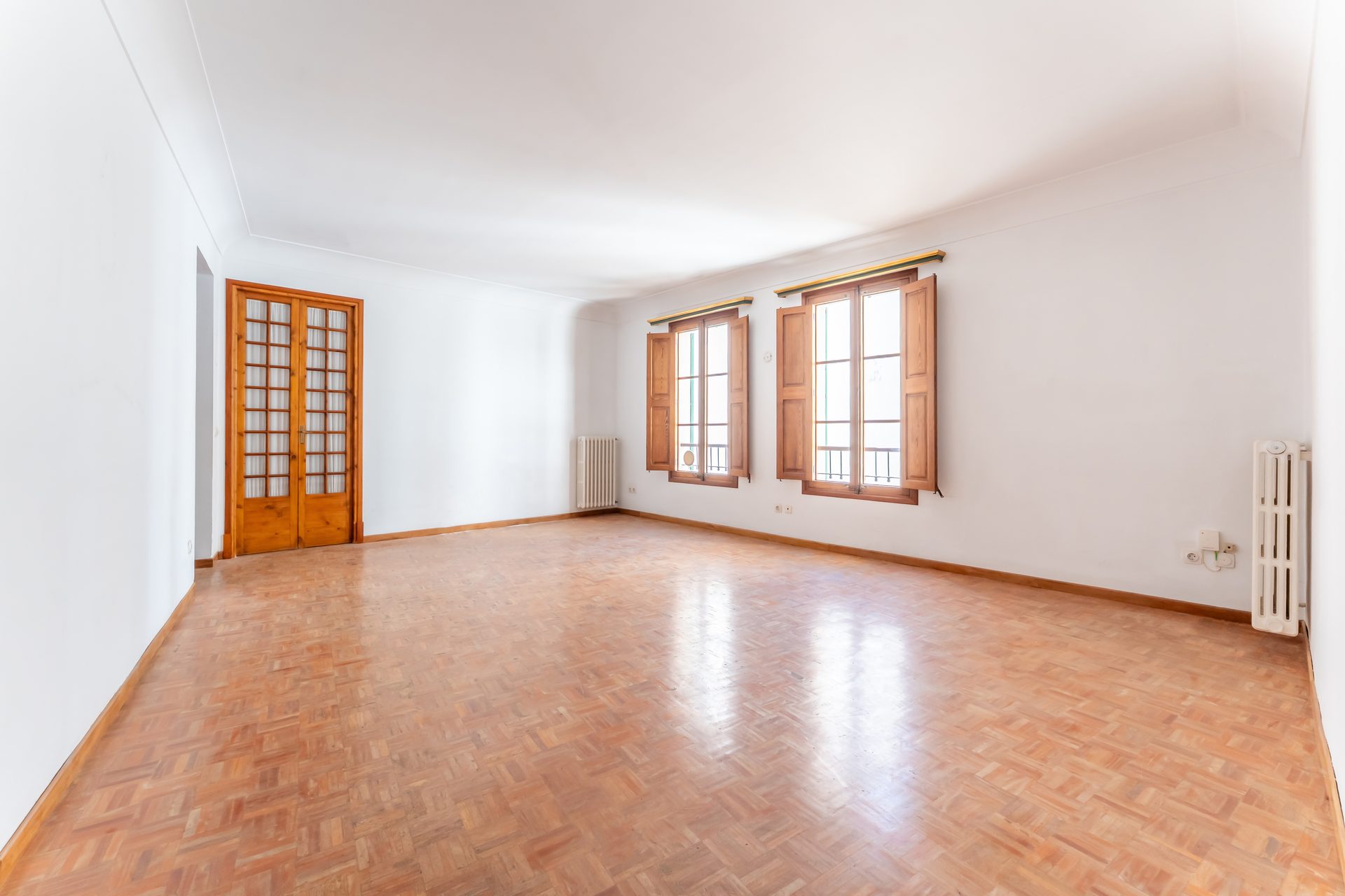 Investment Opportunity: Historic Building Divided into Two Properties in Palma’s Old Town for Sale