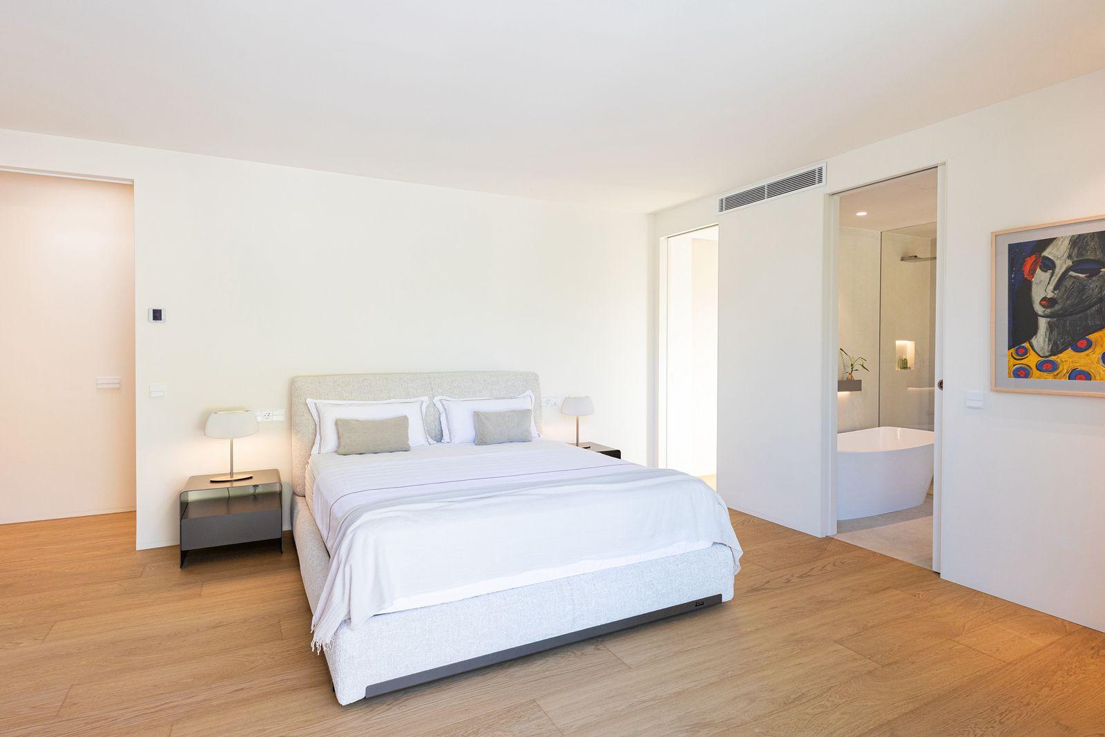 Luxury Villa for Sale in Santa Ponsa