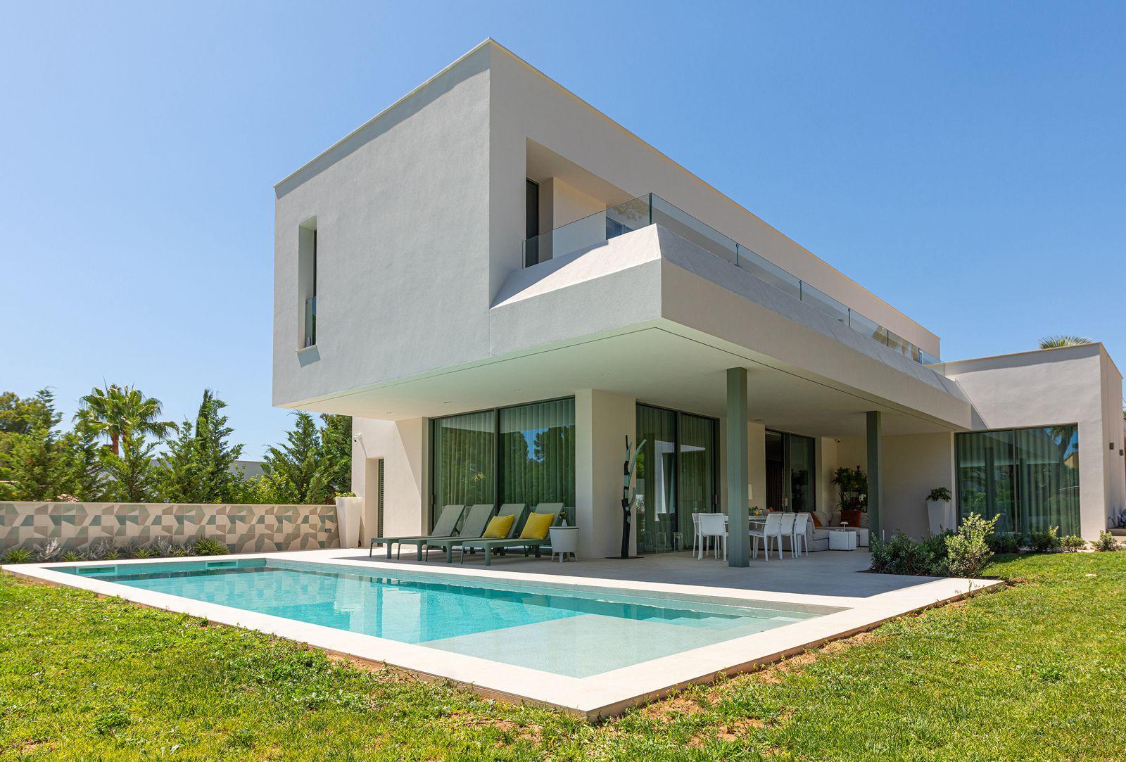 Luxury Villa for Sale in Santa Ponsa