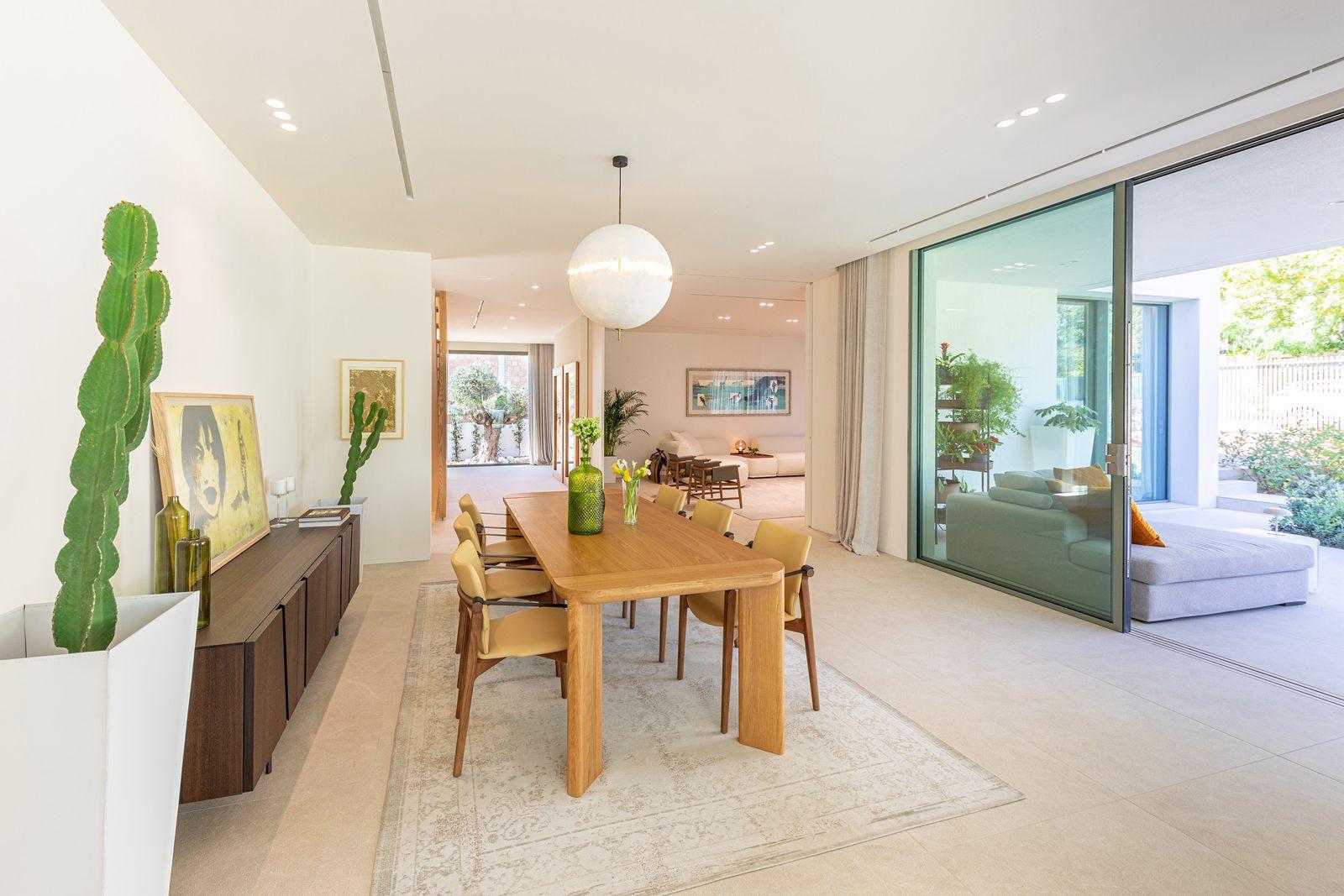 Luxury Villa for Sale in Santa Ponsa