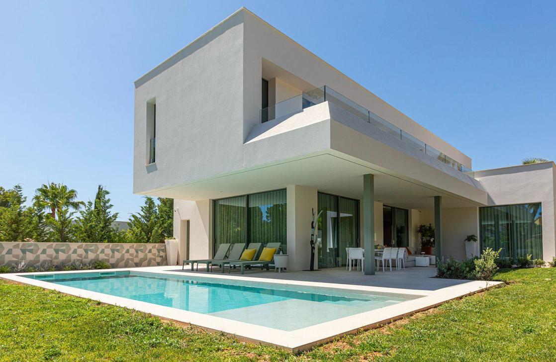Luxury Villa for Sale in Santa Ponsa